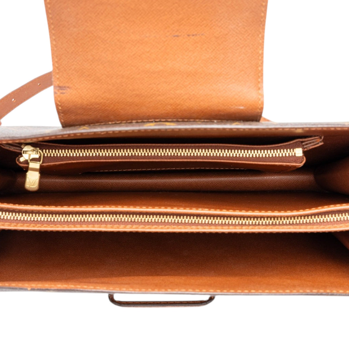 Louis Vuitton Monogram Courcelles — Brown