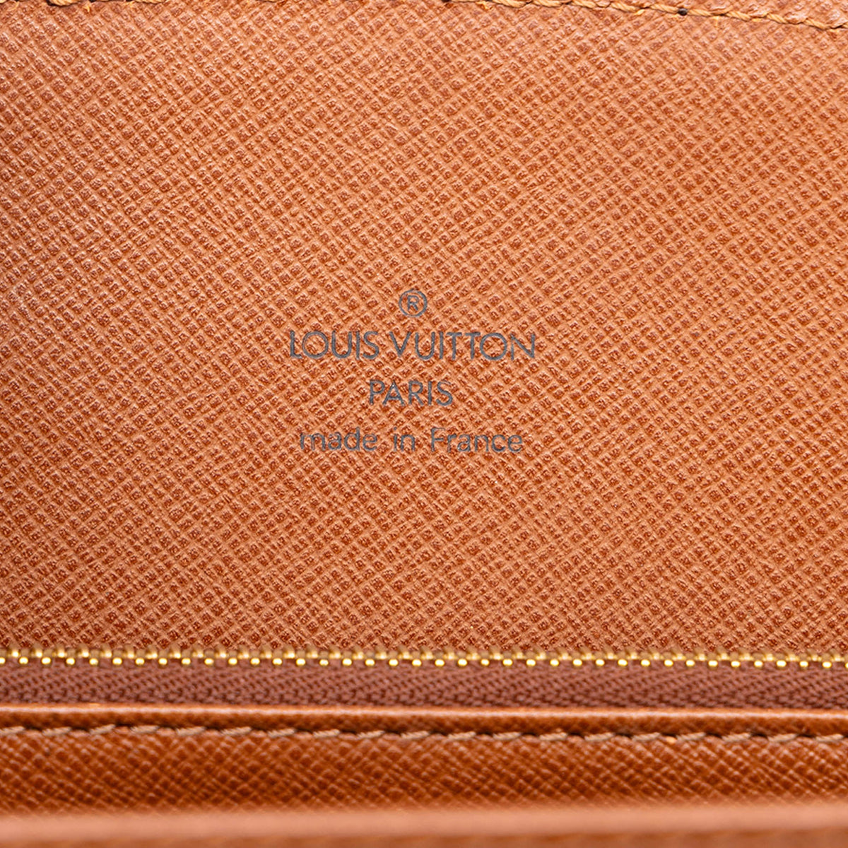 Louis Vuitton Monogram Courcelles — Brown