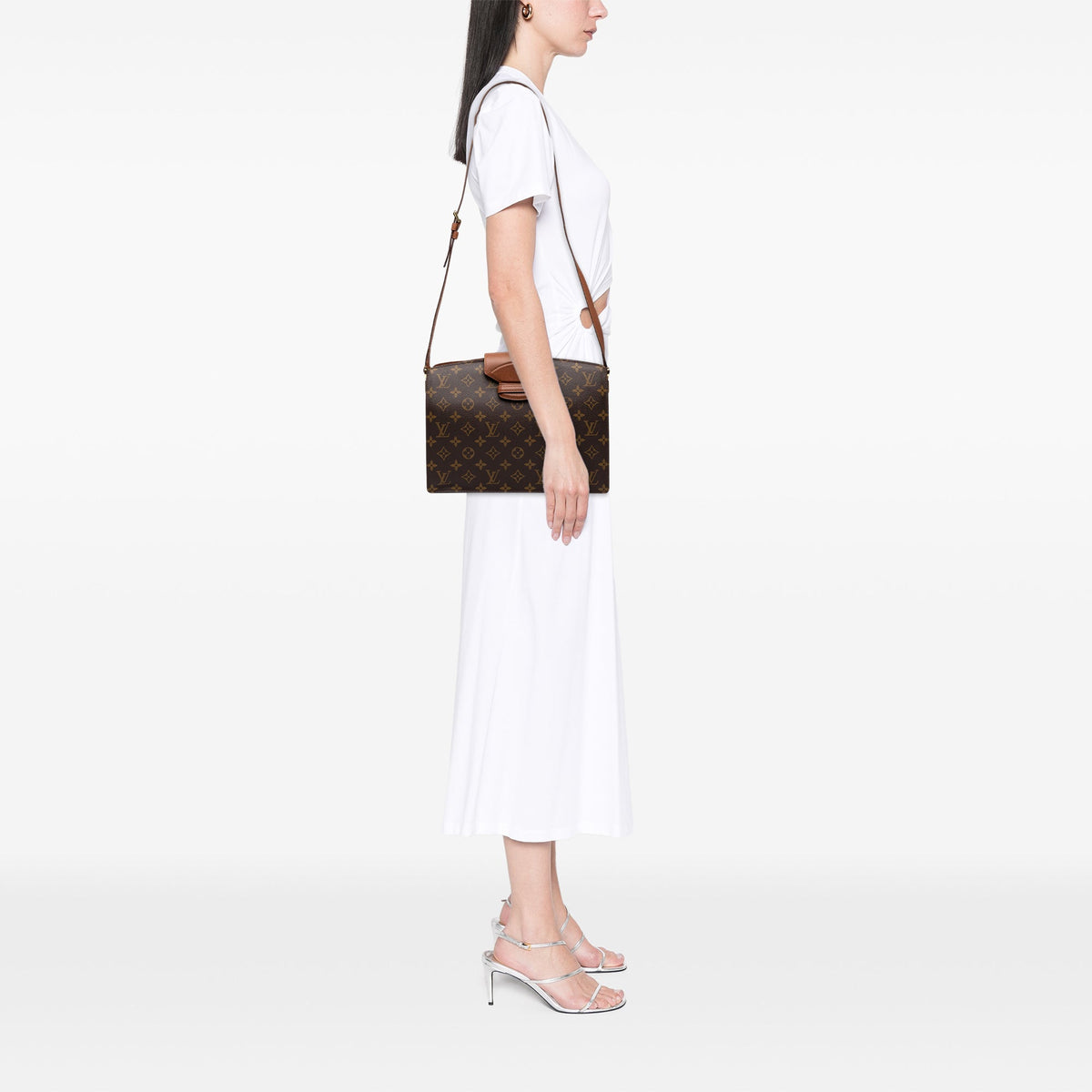 Louis Vuitton Monogram Courcelles — Brown