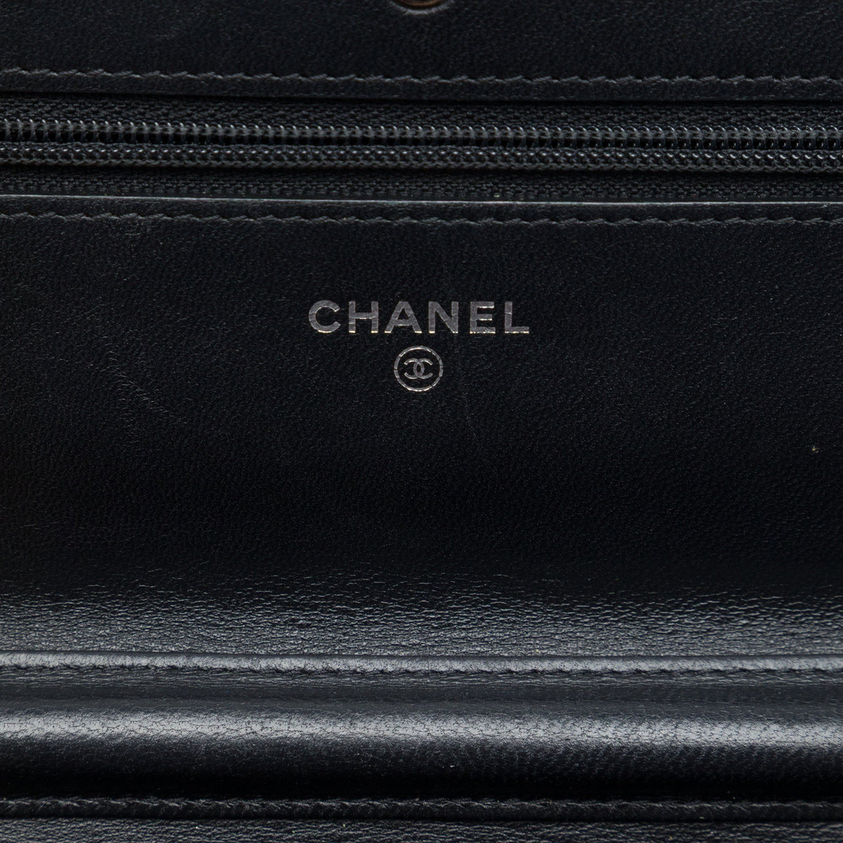 Chanel CC Chevron Lambskin Wallet On Chain — Black
