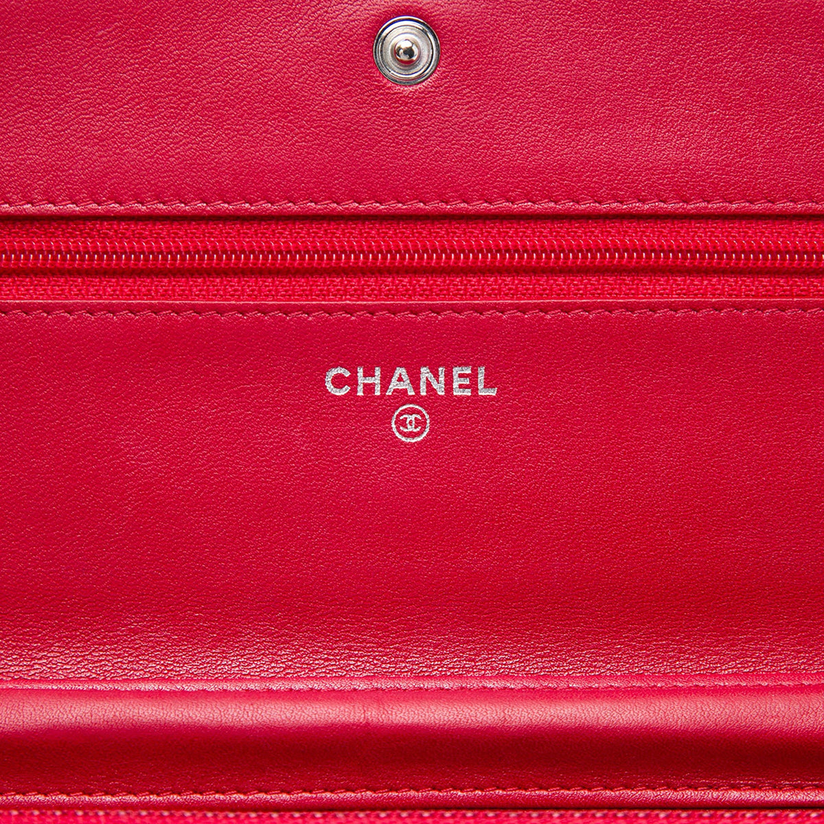 Chanel CC Caviar Sevruga Wallet On Chain — Red