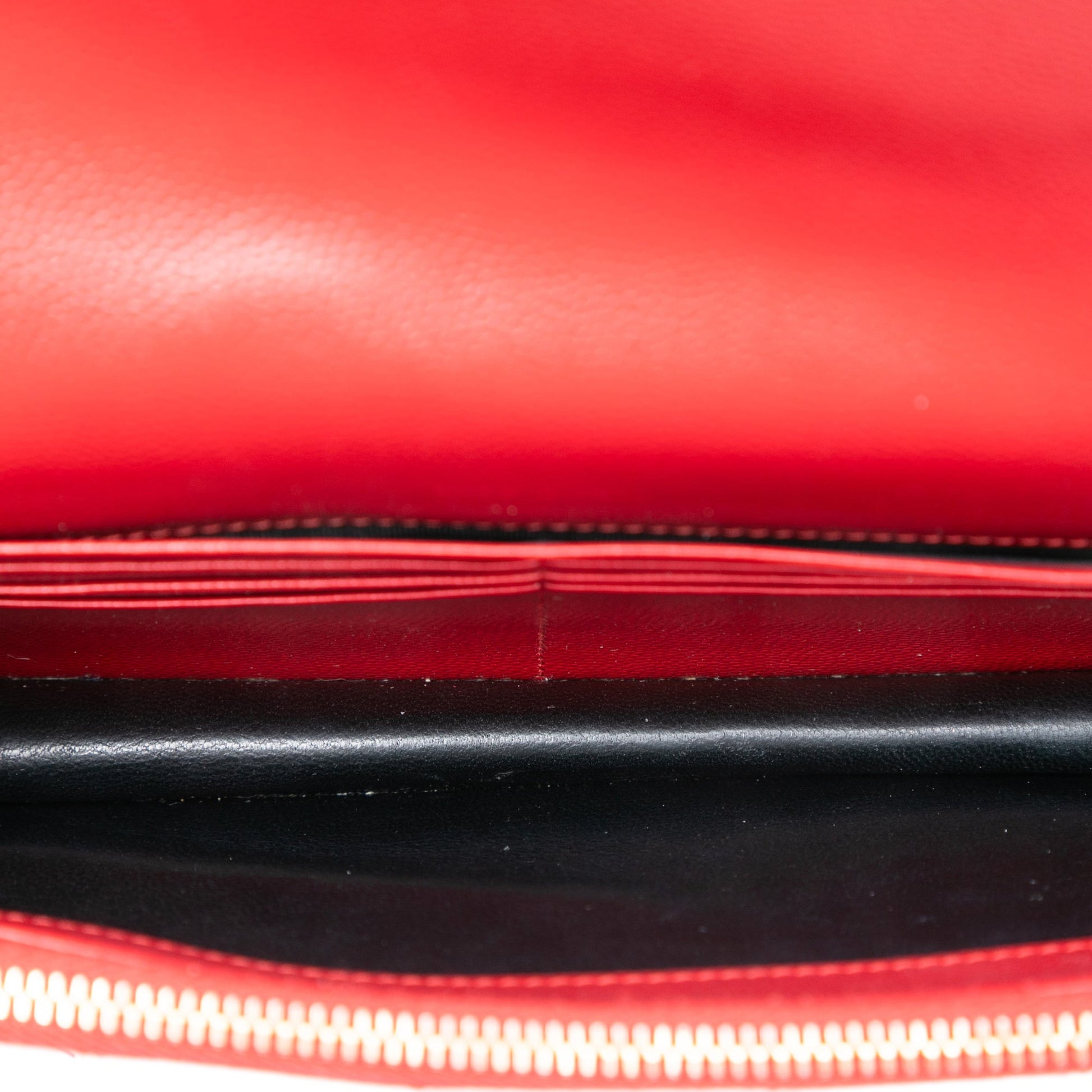 Saint Laurent Grain De Poudre Cassandre Envelope Chain Wallet
