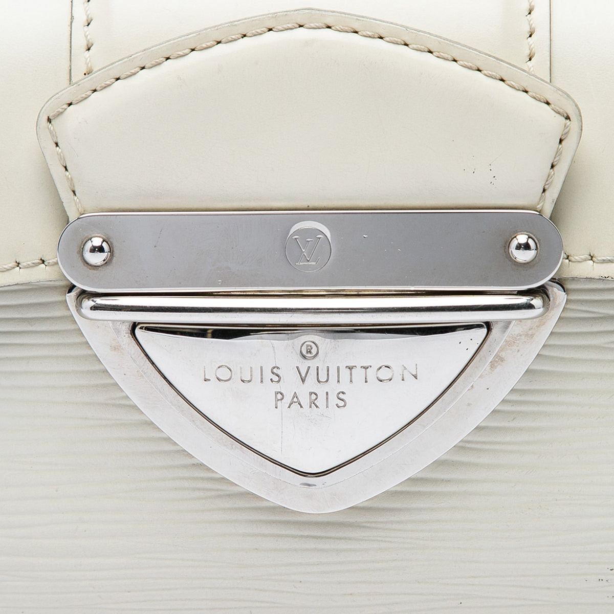 Louis Vuitton Epi Pochette Montaigne