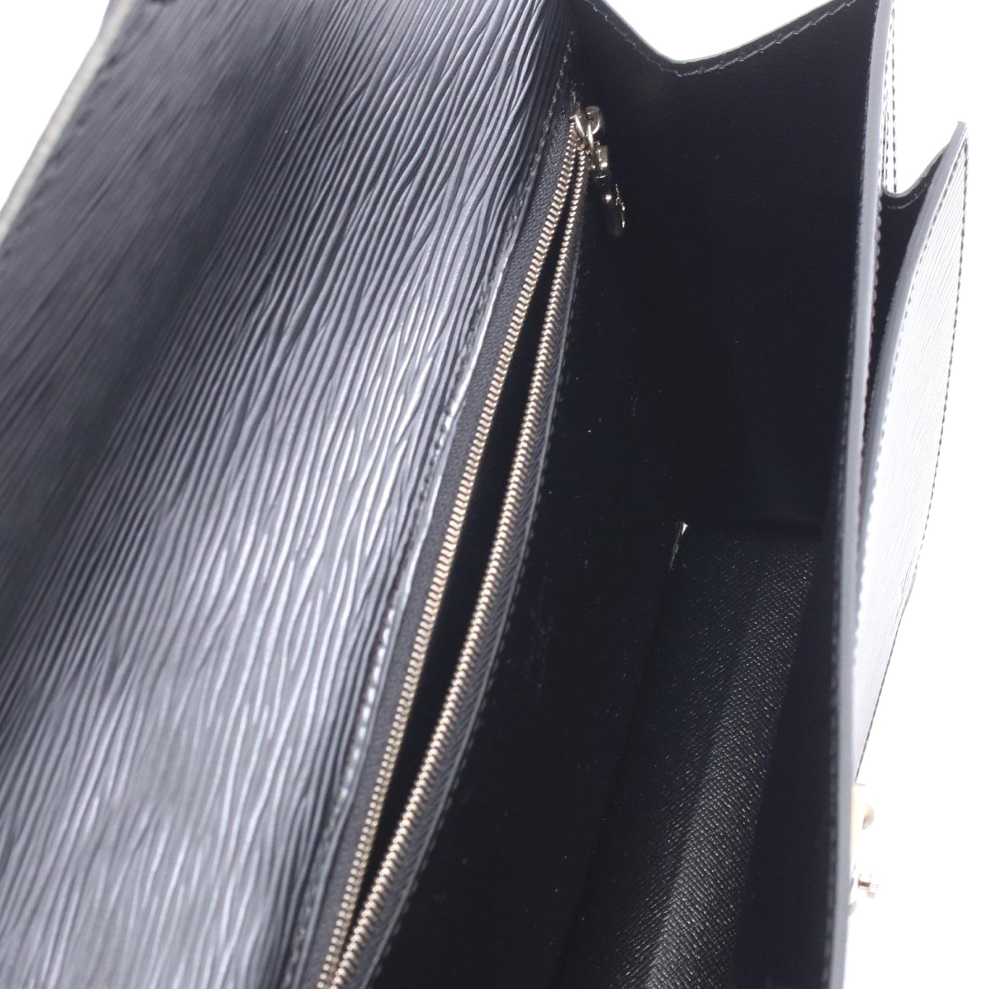 Louis Vuitton Epi Pochette Sellier Dragonne