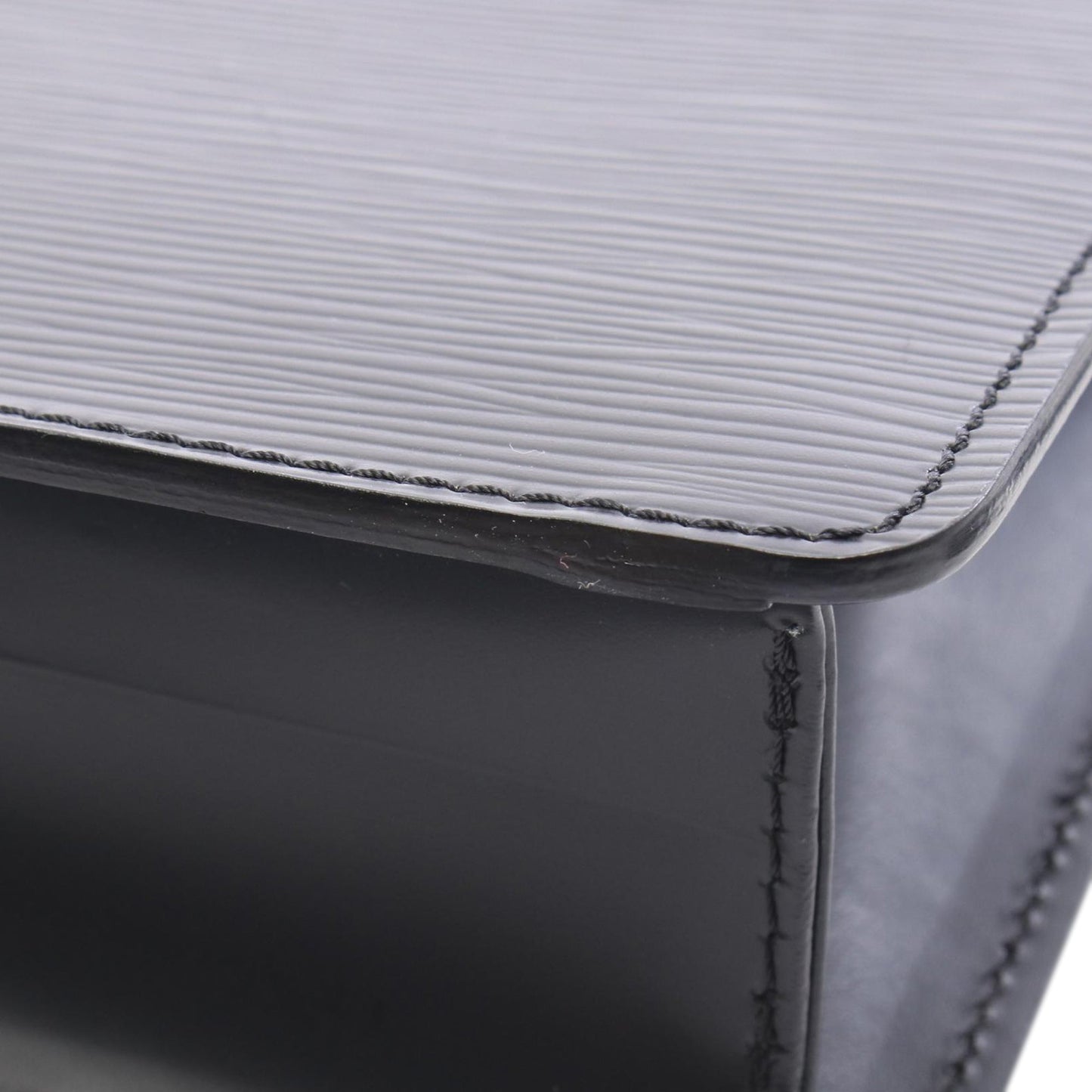 Louis Vuitton Epi Pochette Sellier Dragonne