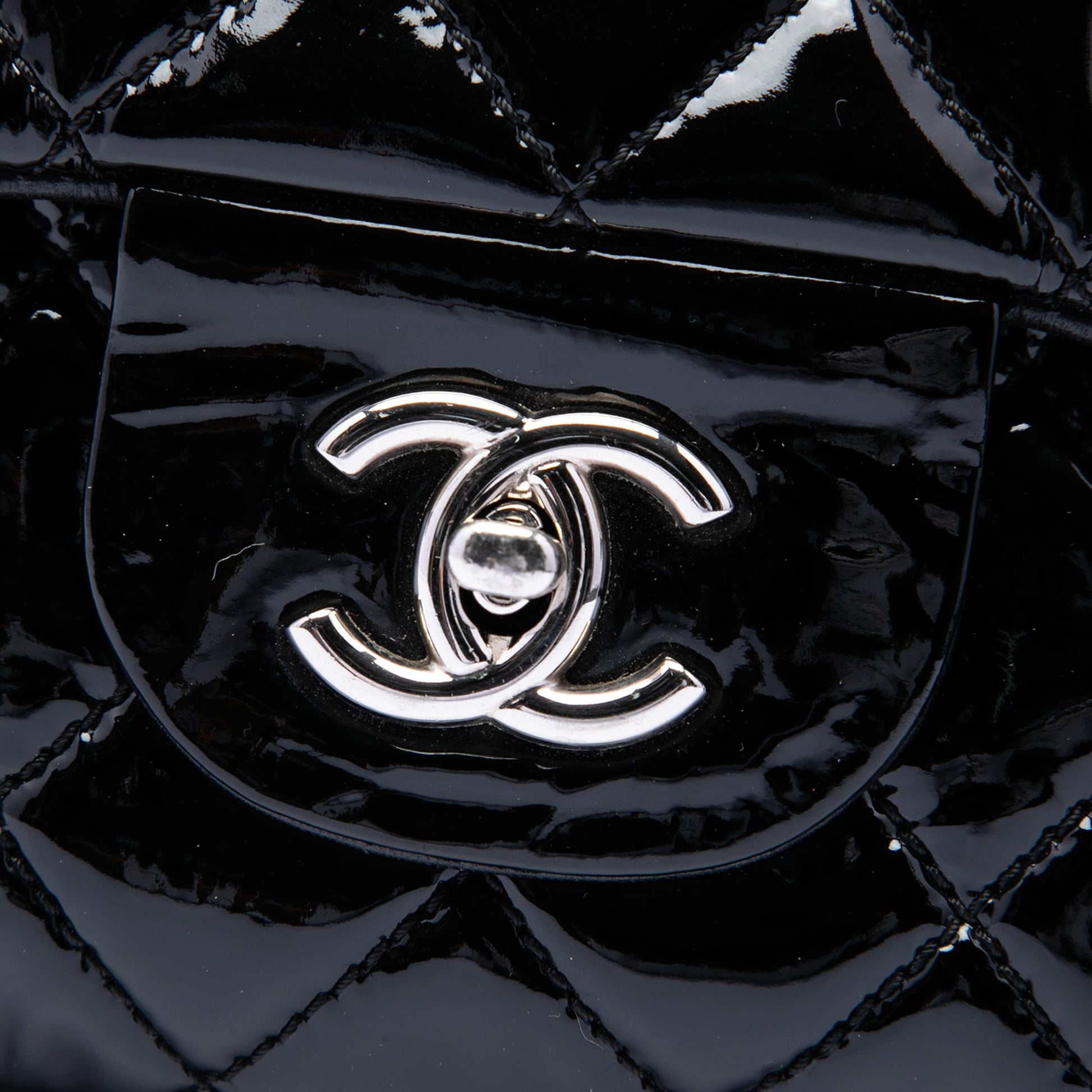Chanel Jumbo Classic Patent Single Flap