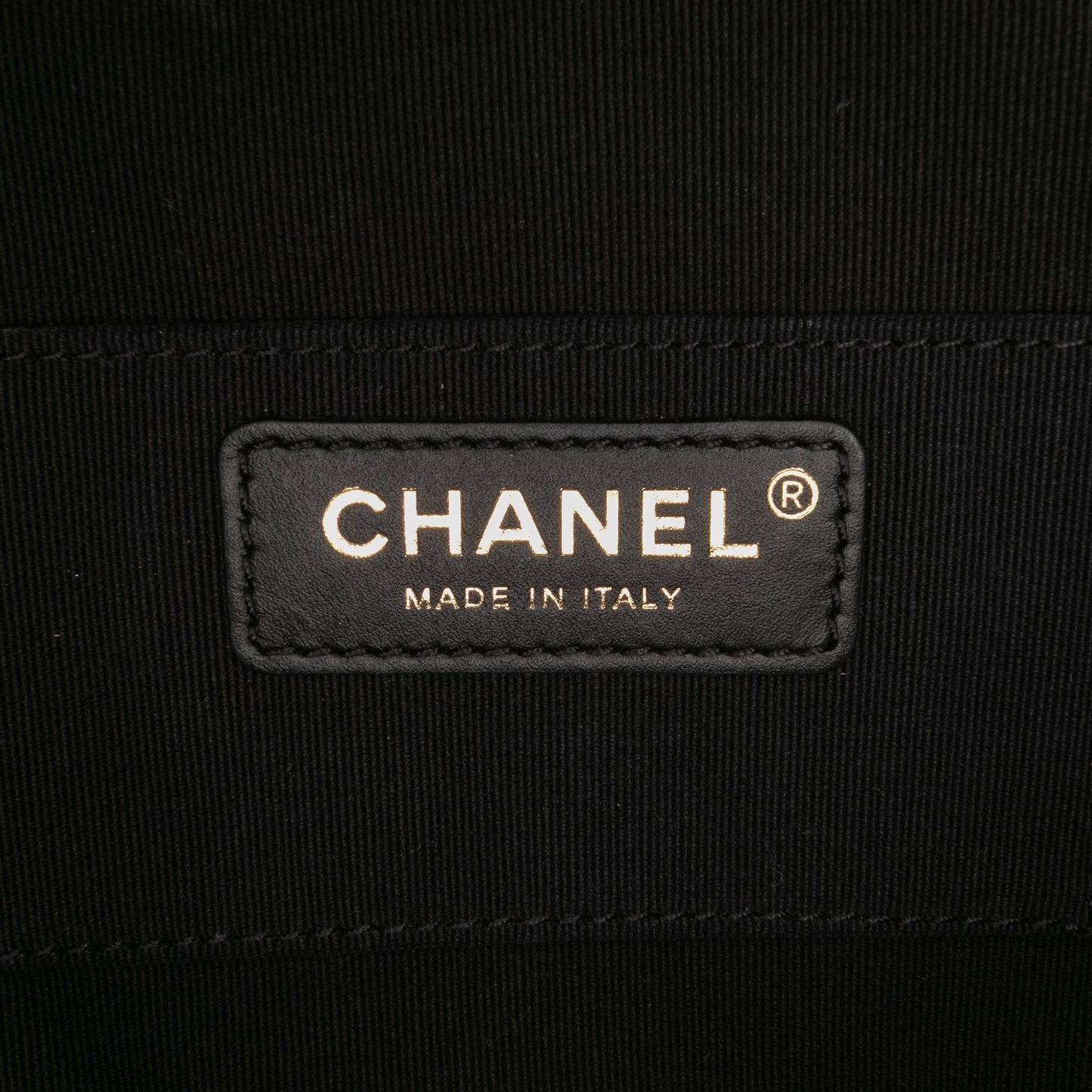 Chanel Quilted Lambskin Oval Logo Chain Top Handle Round Clutch on Chain