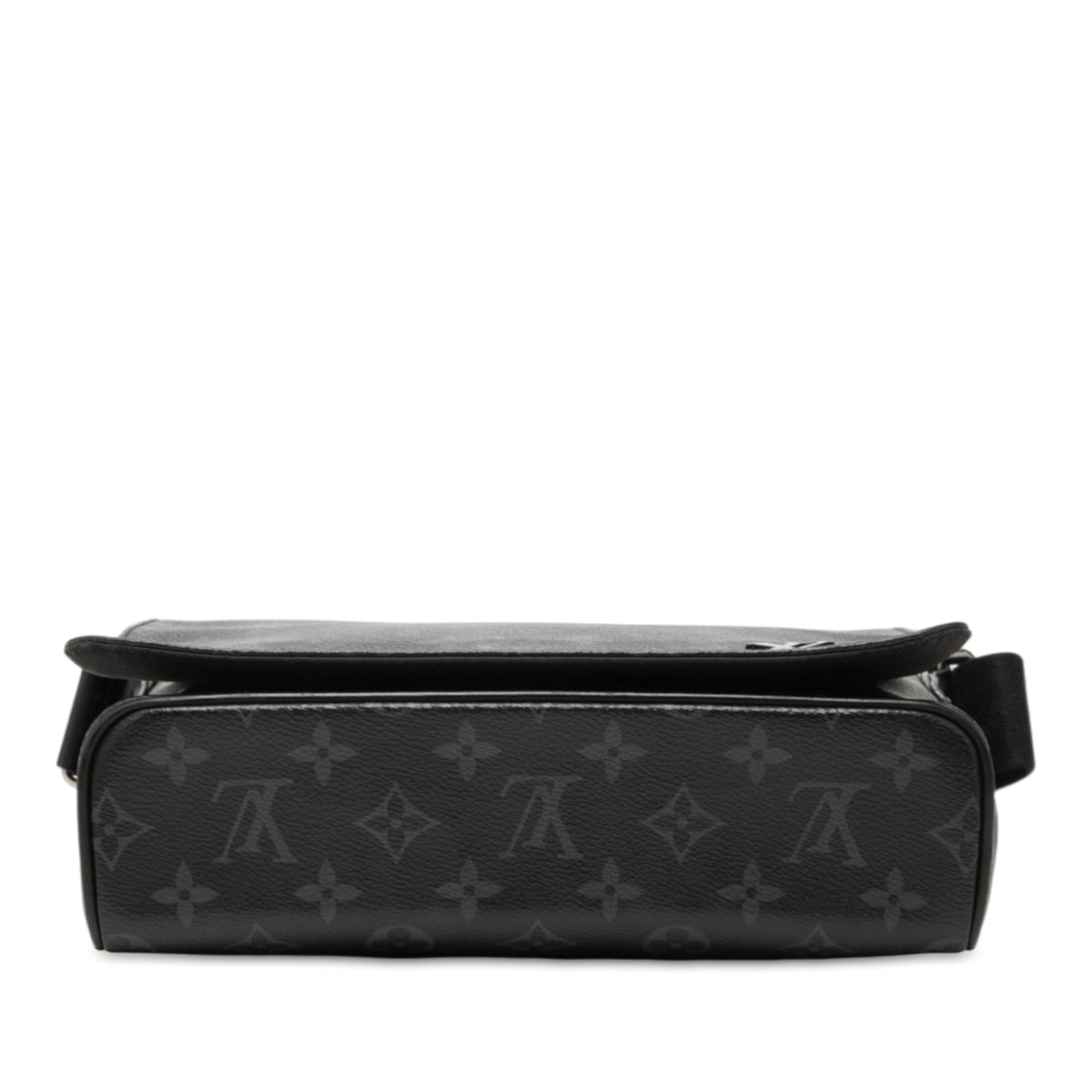Louis Vuitton Monogram Eclipse District PM