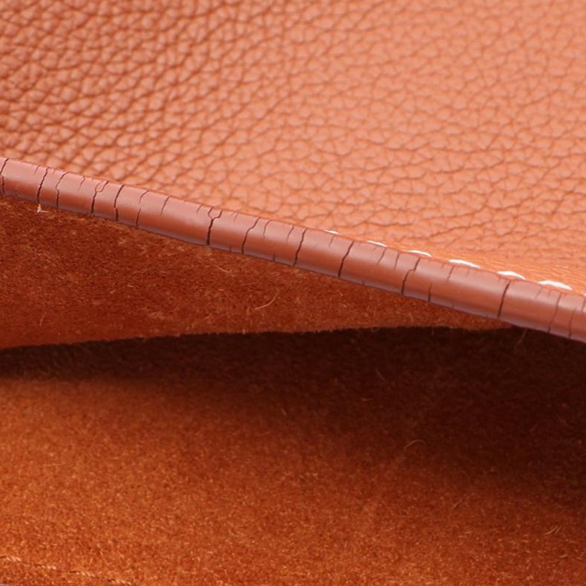 Louis Vuitton Grained Calfskin Low Key Hobo MM