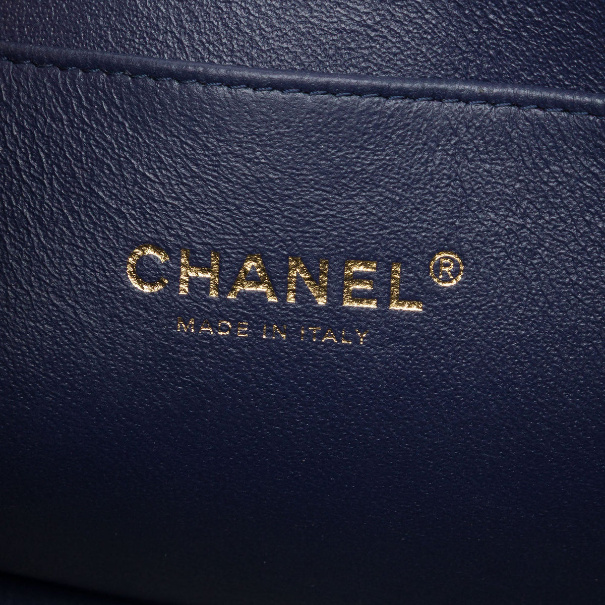 Chanel CC Quilted Caviar Top Handle Vanity Case with Chain — Blue