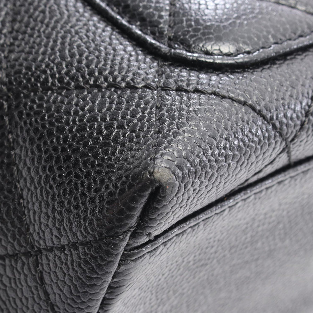 Chanel CC Quilted Caviar Kelly Top Handle Bag