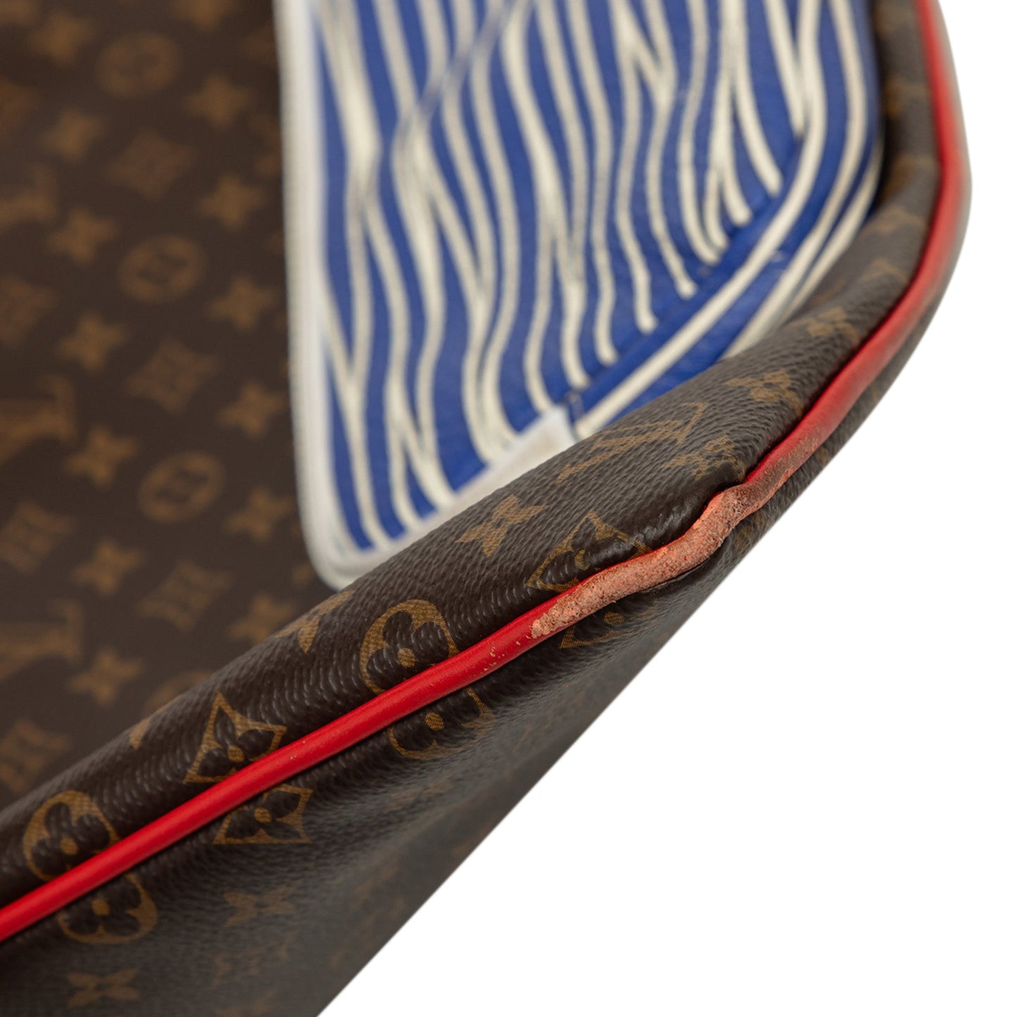 Louis Vuitton Monogram A4 Multipocket Pochette