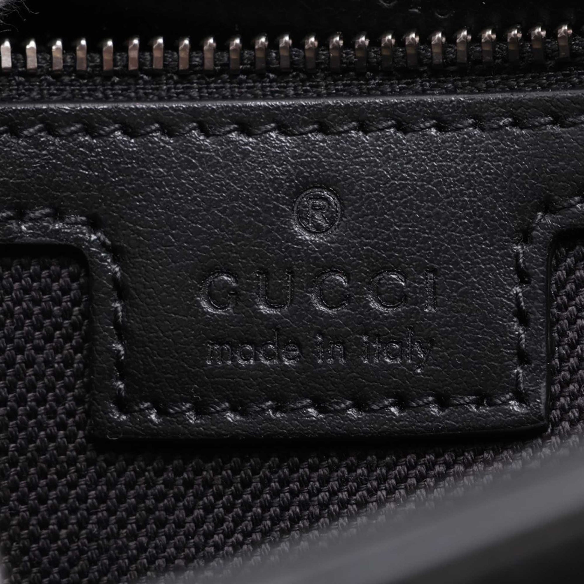 Gucci Small GG Marmont Matelasse Calfskin Monochrome Shoulder Bag