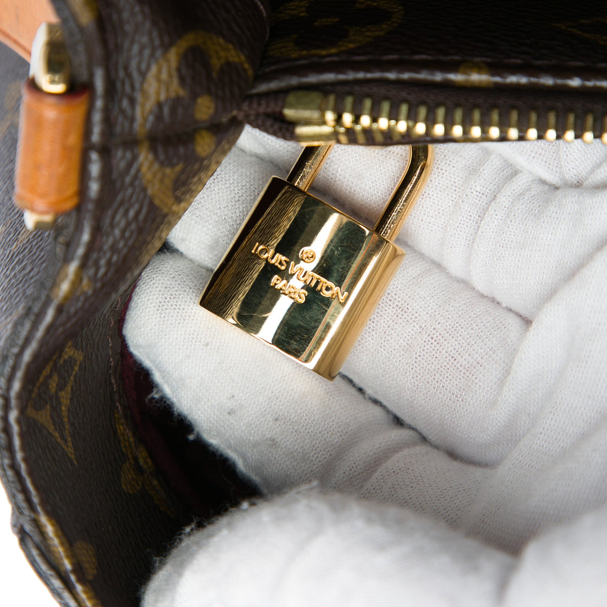 Louis Vuitton Monogram Montaigne BB