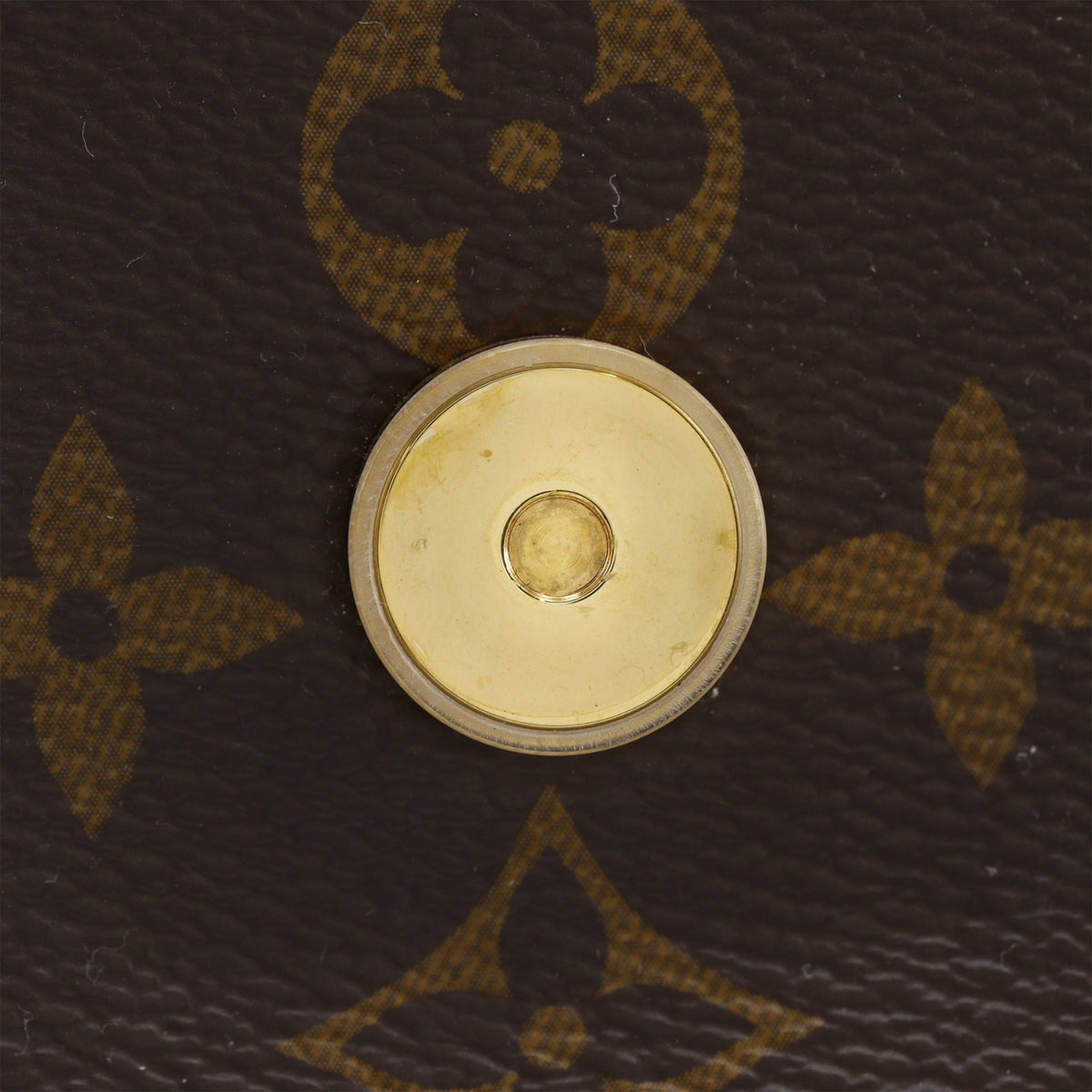 Louis Vuitton Monogram Locky BB