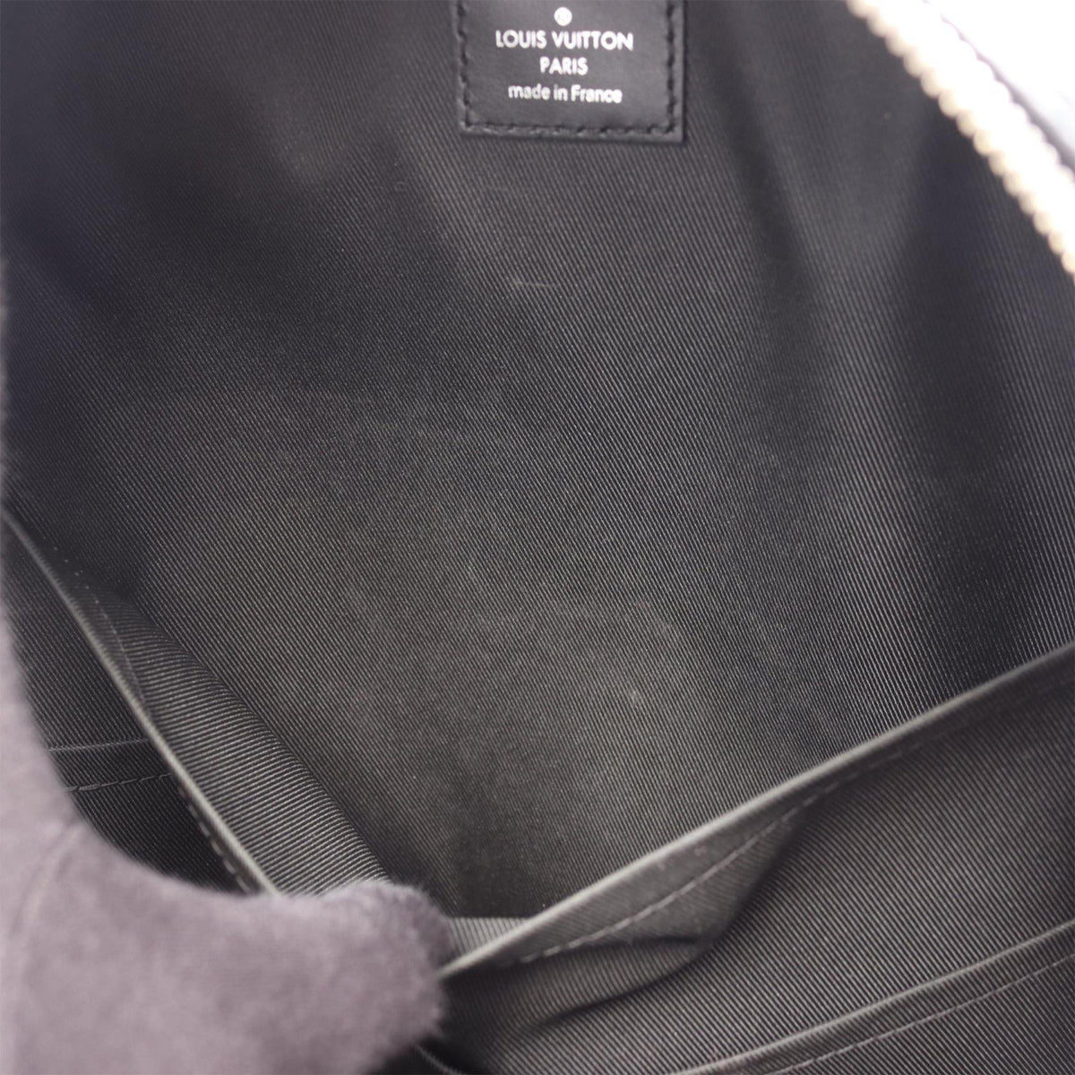 Louis Vuitton Monogram Macassar Josh NV
