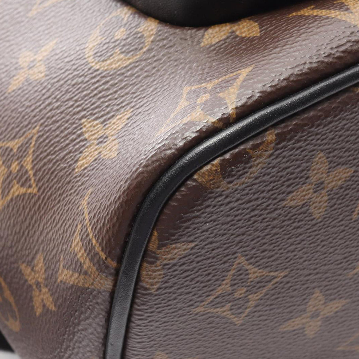 Louis Vuitton Monogram Macassar Josh NV