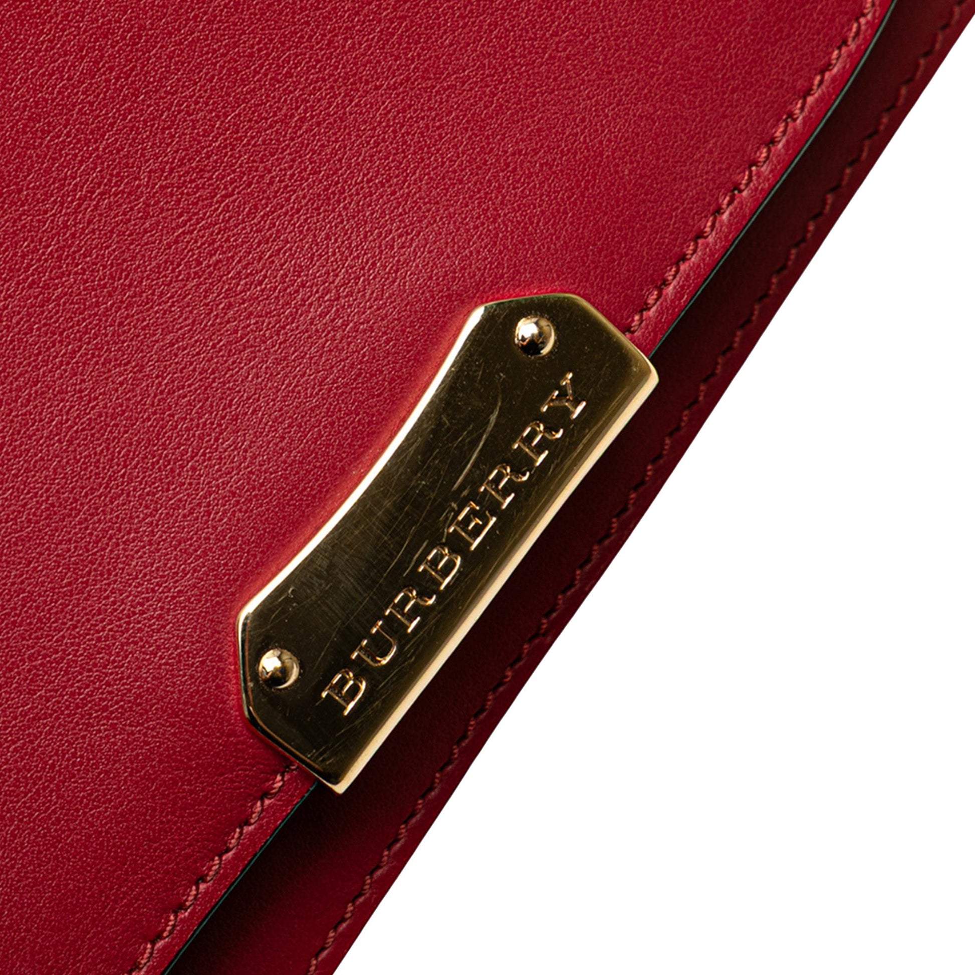 Burberry Leather Madison Wallet On Chain
