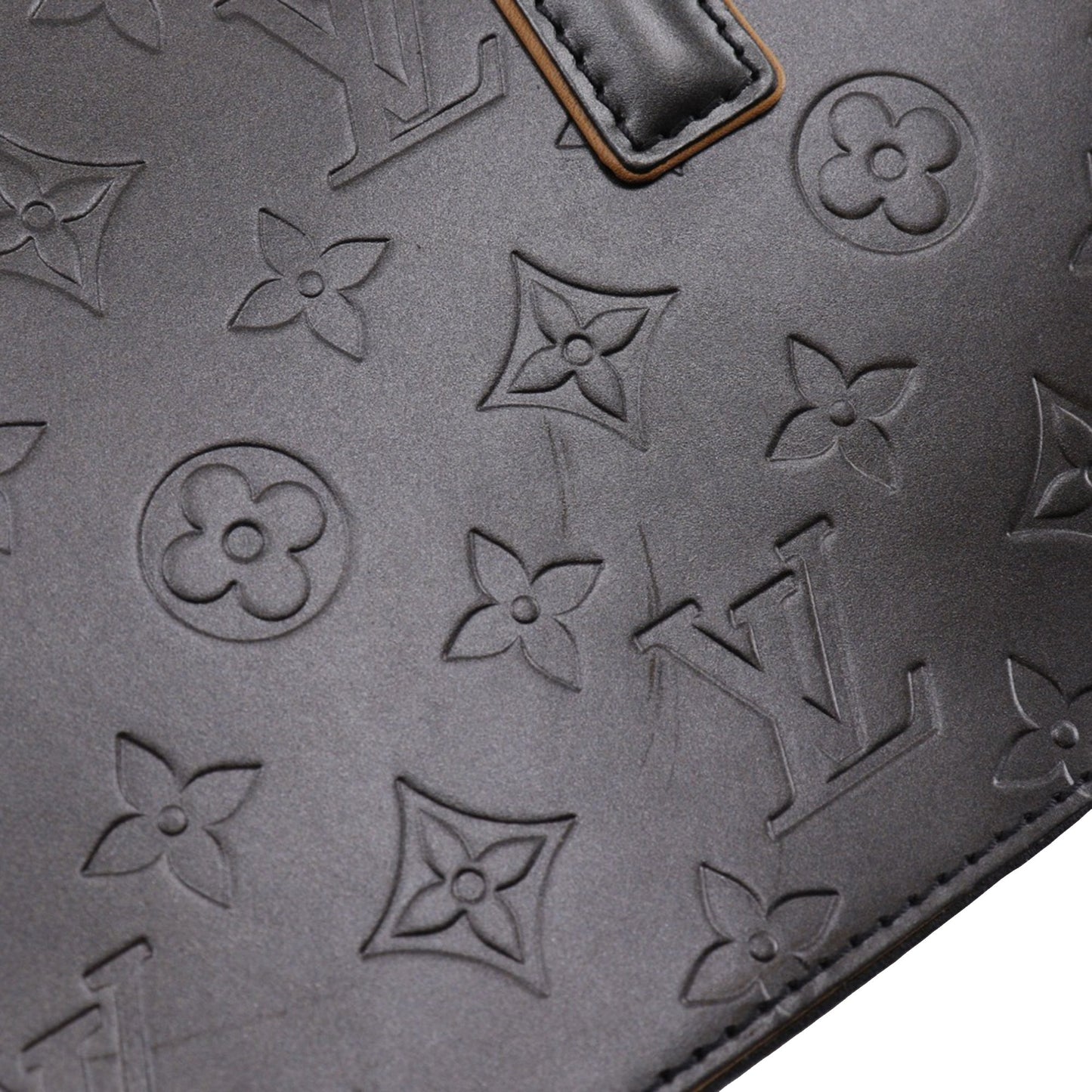 Louis Vuitton Monogram Mat Shelton