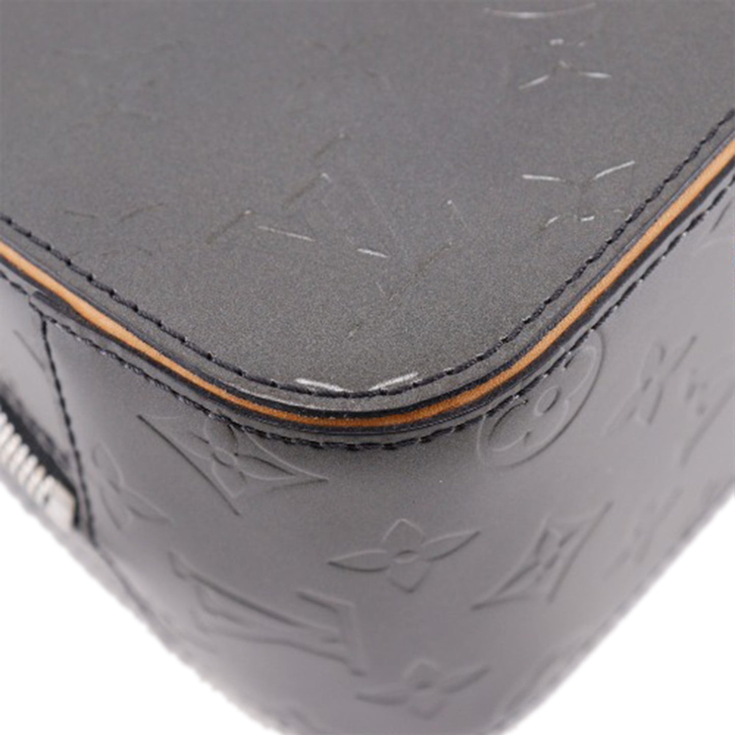 Louis Vuitton Monogram Mat Shelton