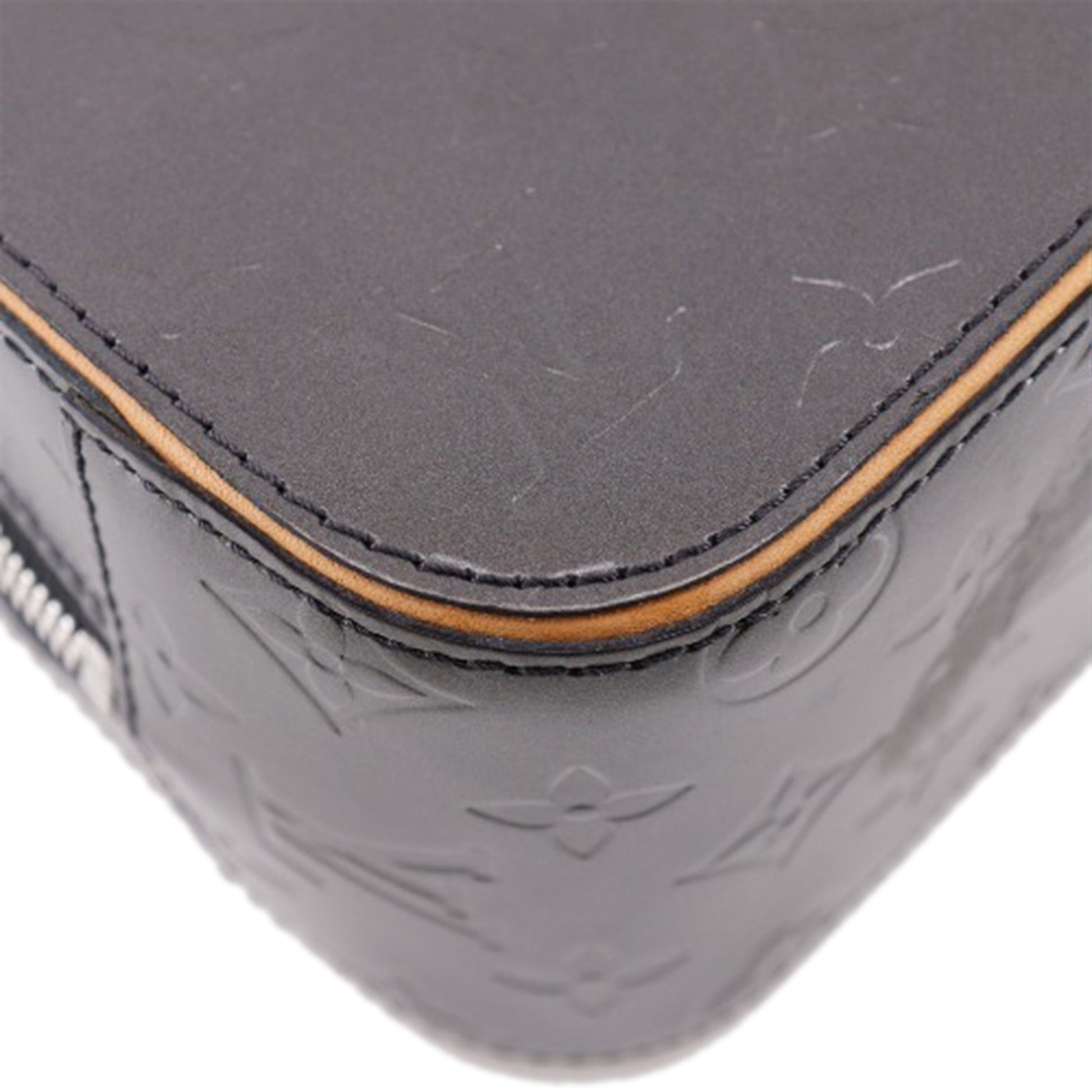 Louis Vuitton Monogram Mat Shelton