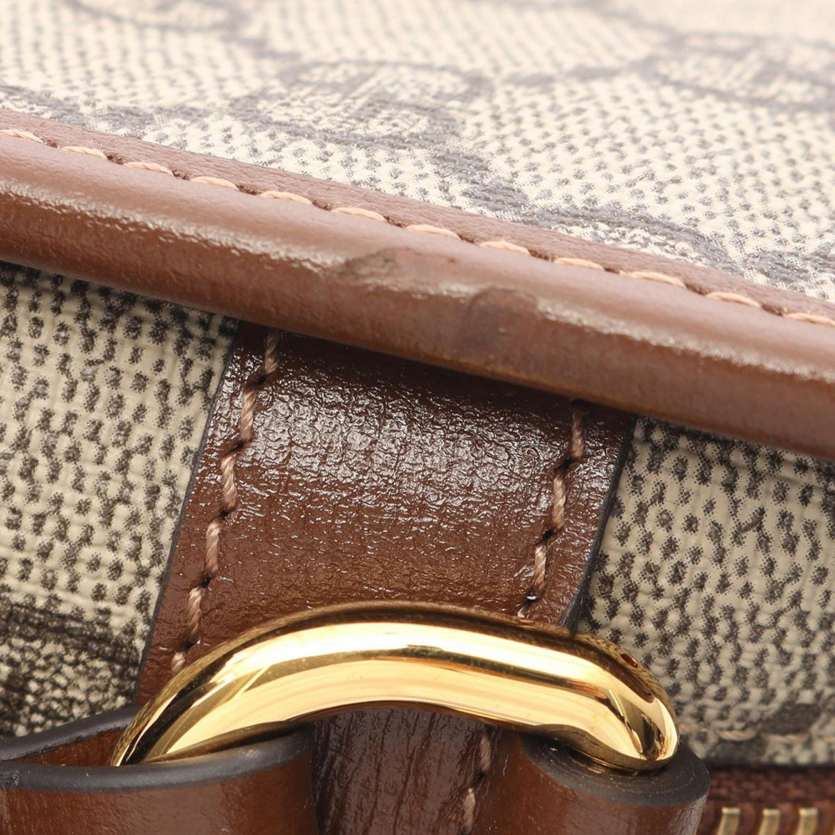 Gucci GG Supreme Interlocking G Crossbody