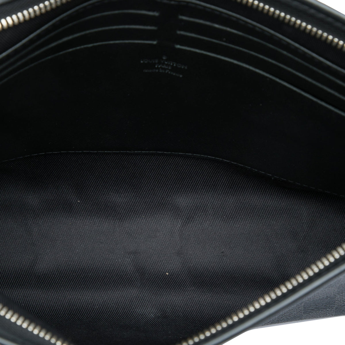 Louis Vuitton Damier Graphite Pochette Voyage MM