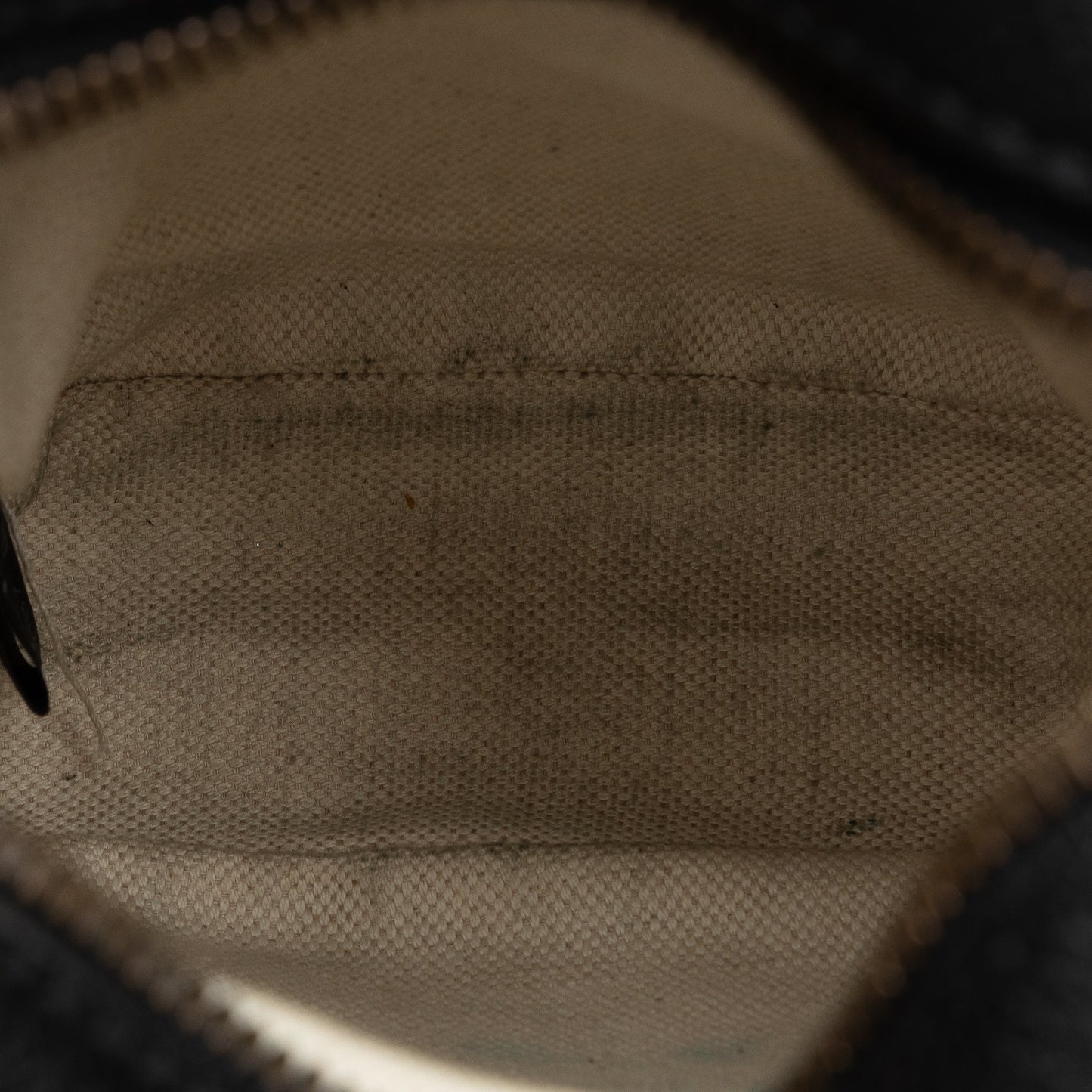 Gucci Gucci Logo Crossbody