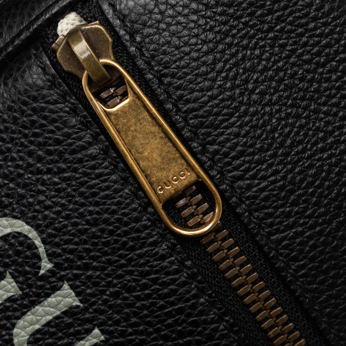 Gucci Gucci Logo Crossbody