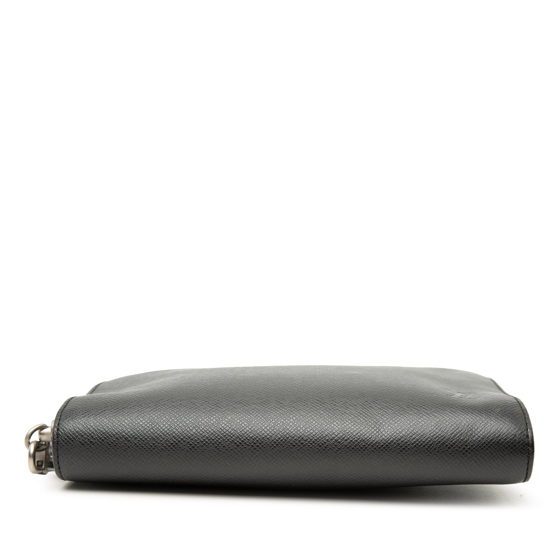 Louis Vuitton Taiga Pochette Baikal