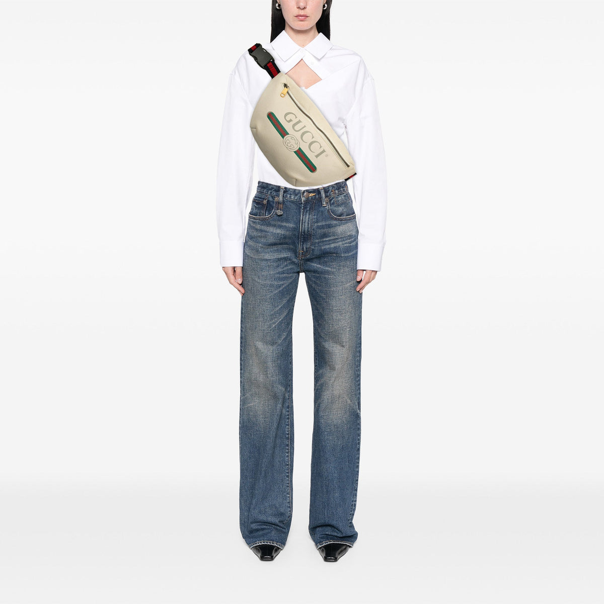 Gucci Grained Calfskin Logo Belt Bag