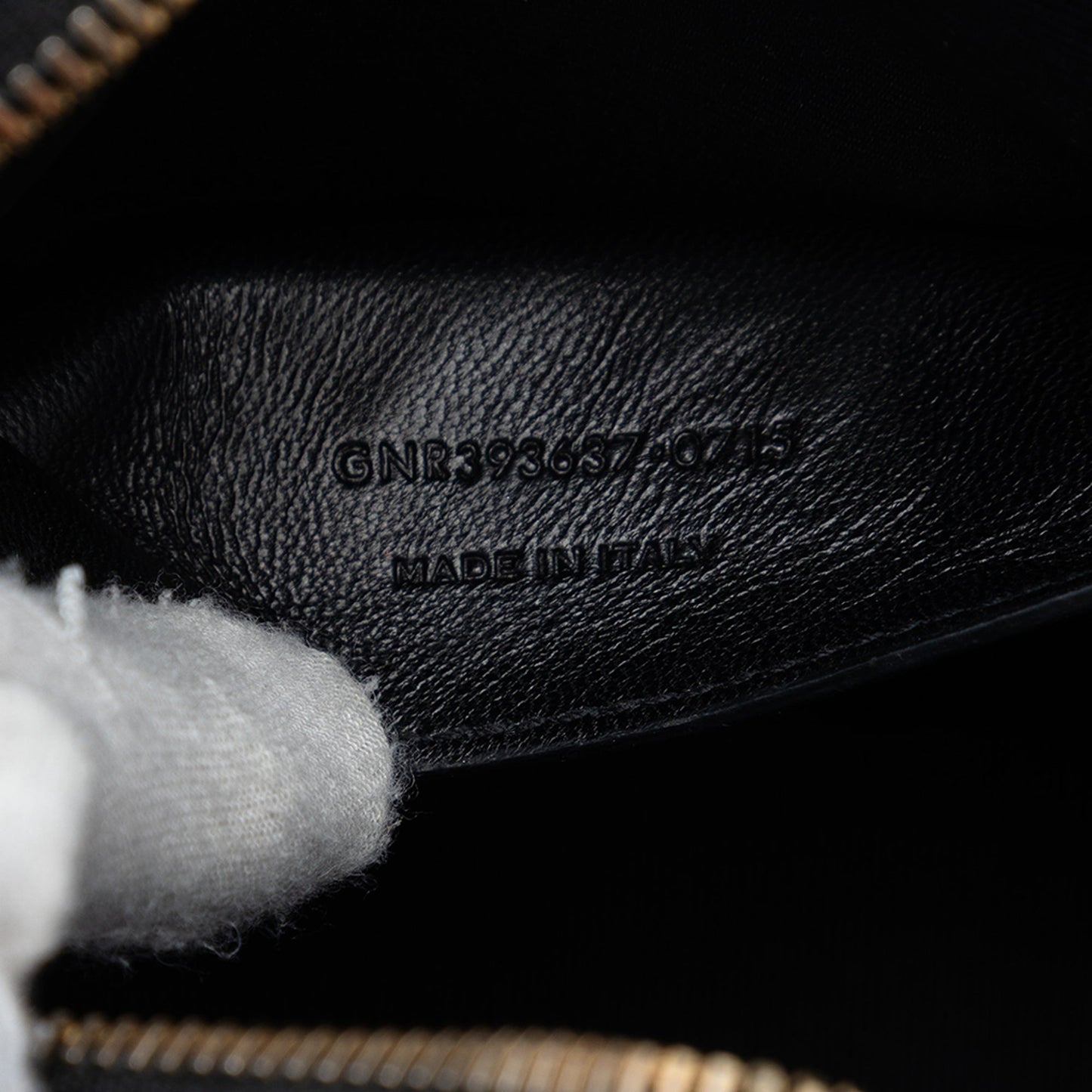 Saint Laurent Medium Grain De Poudre Classic Monogram Camera Bag