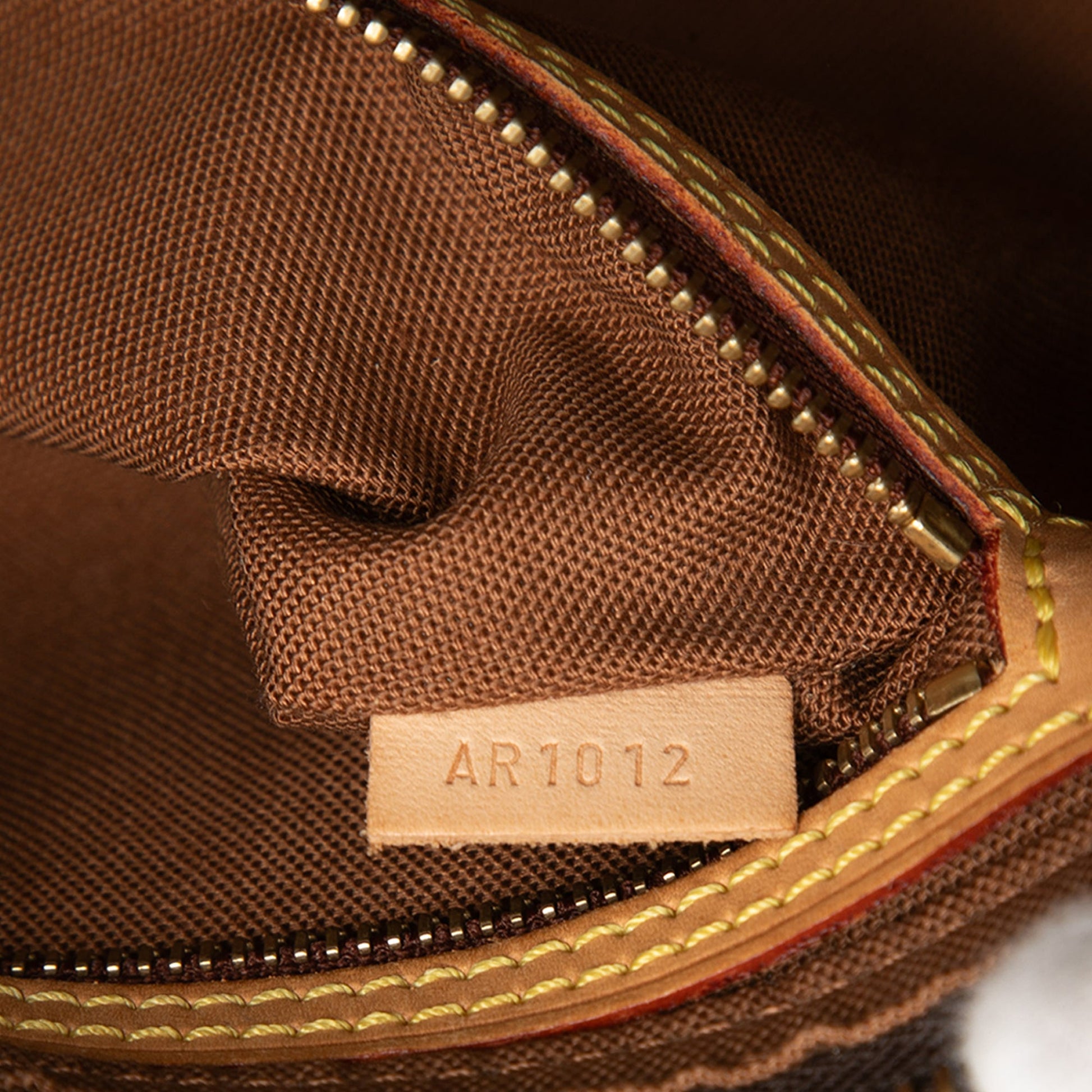 Louis Vuitton Monogram Trotteur