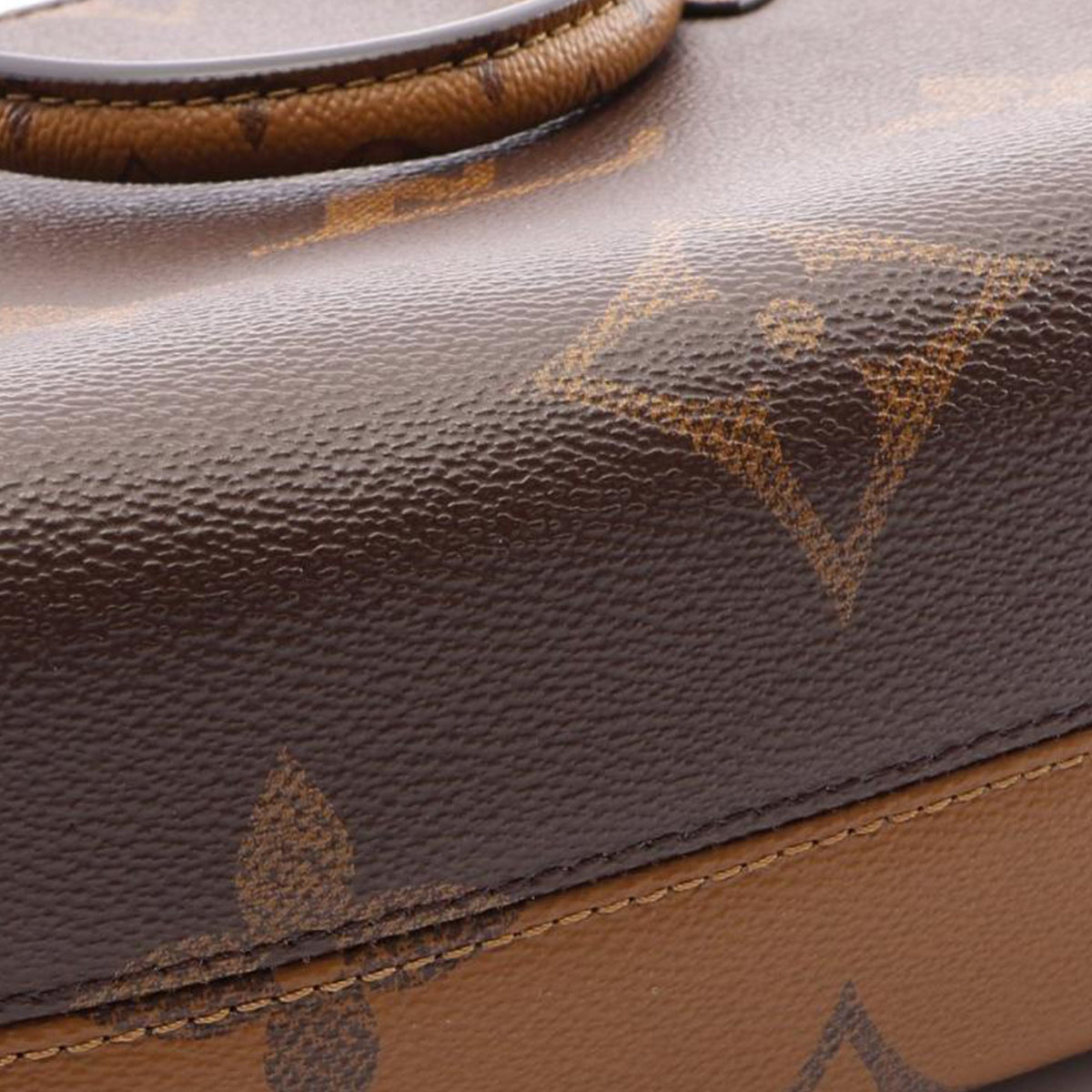 Louis Vuitton Monogram Reverse Giant OnTheGo PM