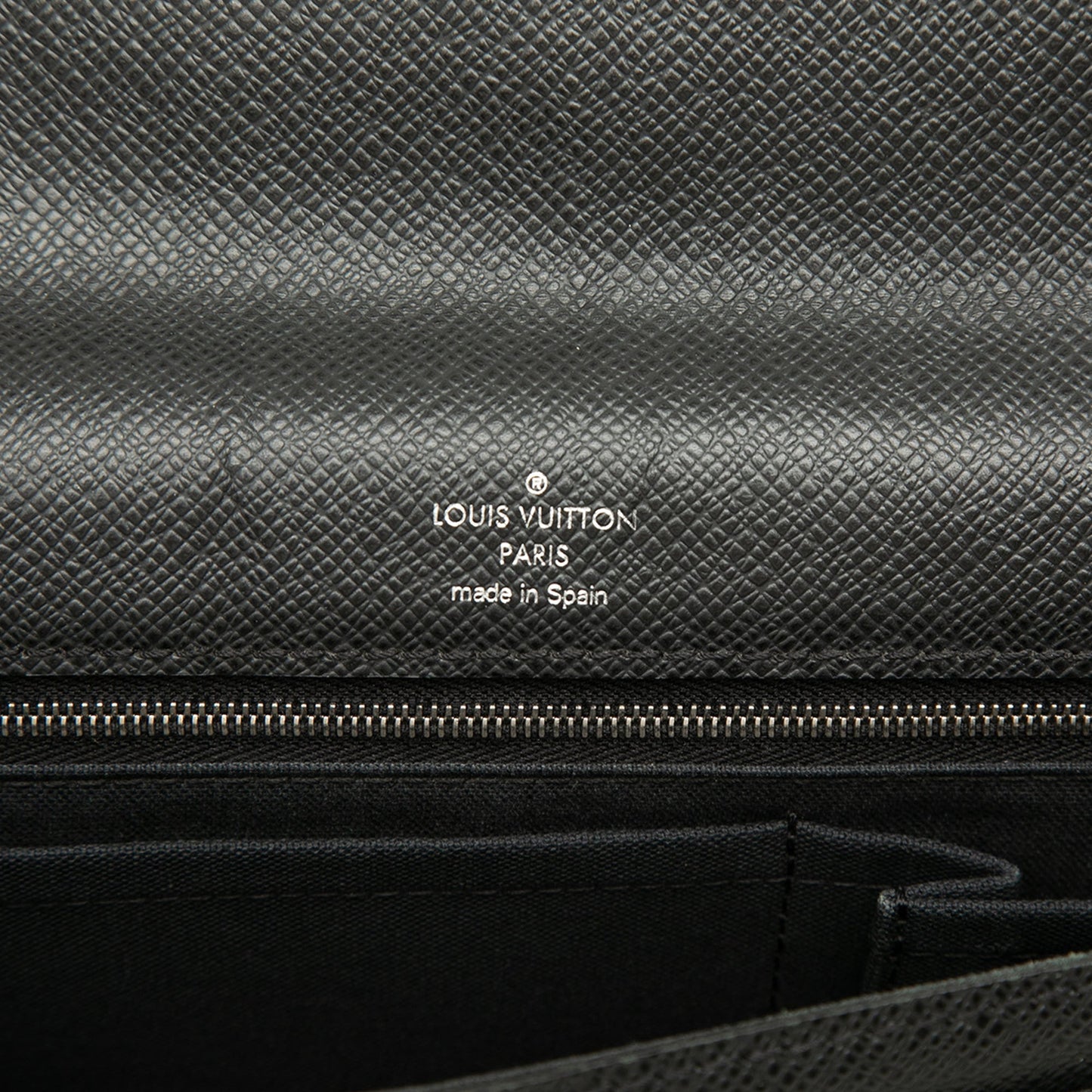 Louis Vuitton Taiga Belaia Clutch