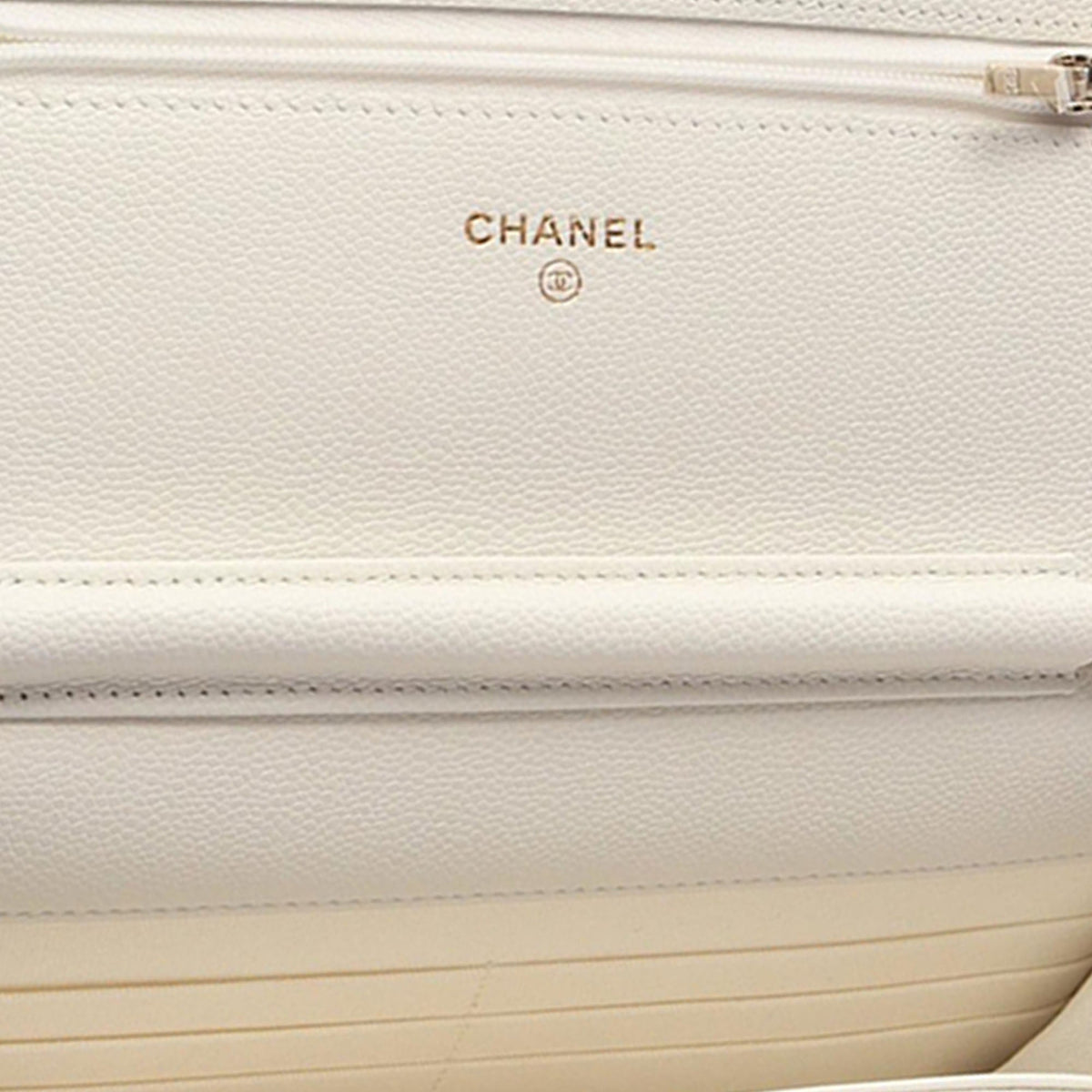 Chanel Classic Caviar Wallet On Chain — White