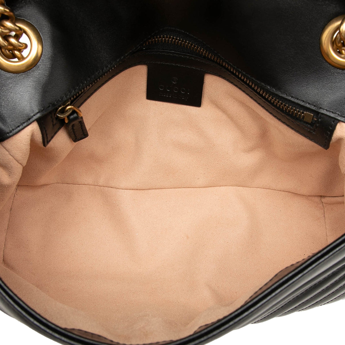 Gucci Medium GG Marmont Matelasse Calfskin Shoulder Bag — Black
