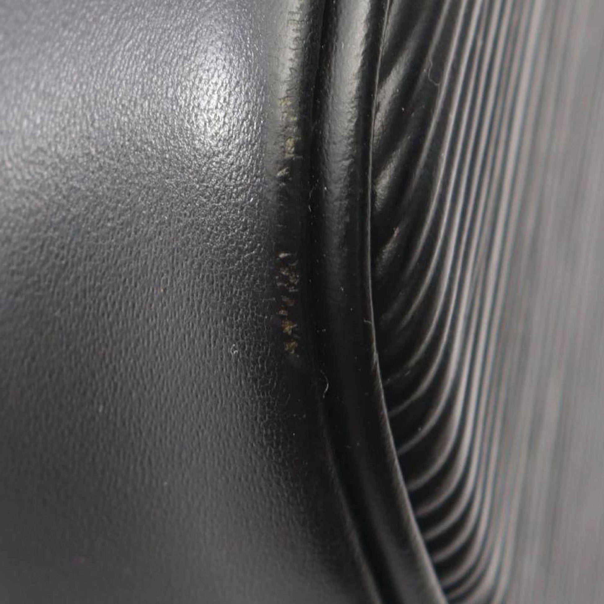 Louis Vuitton Epi Alma PM
