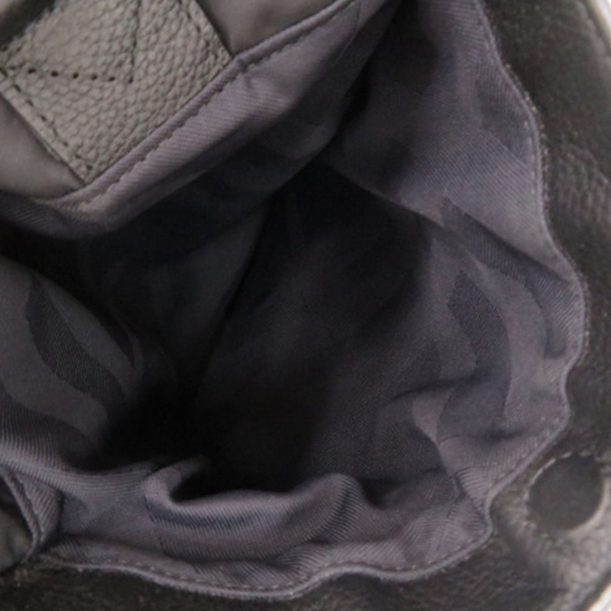 Burberry Nylon Backpack  Product ID 135222 82% Accurate