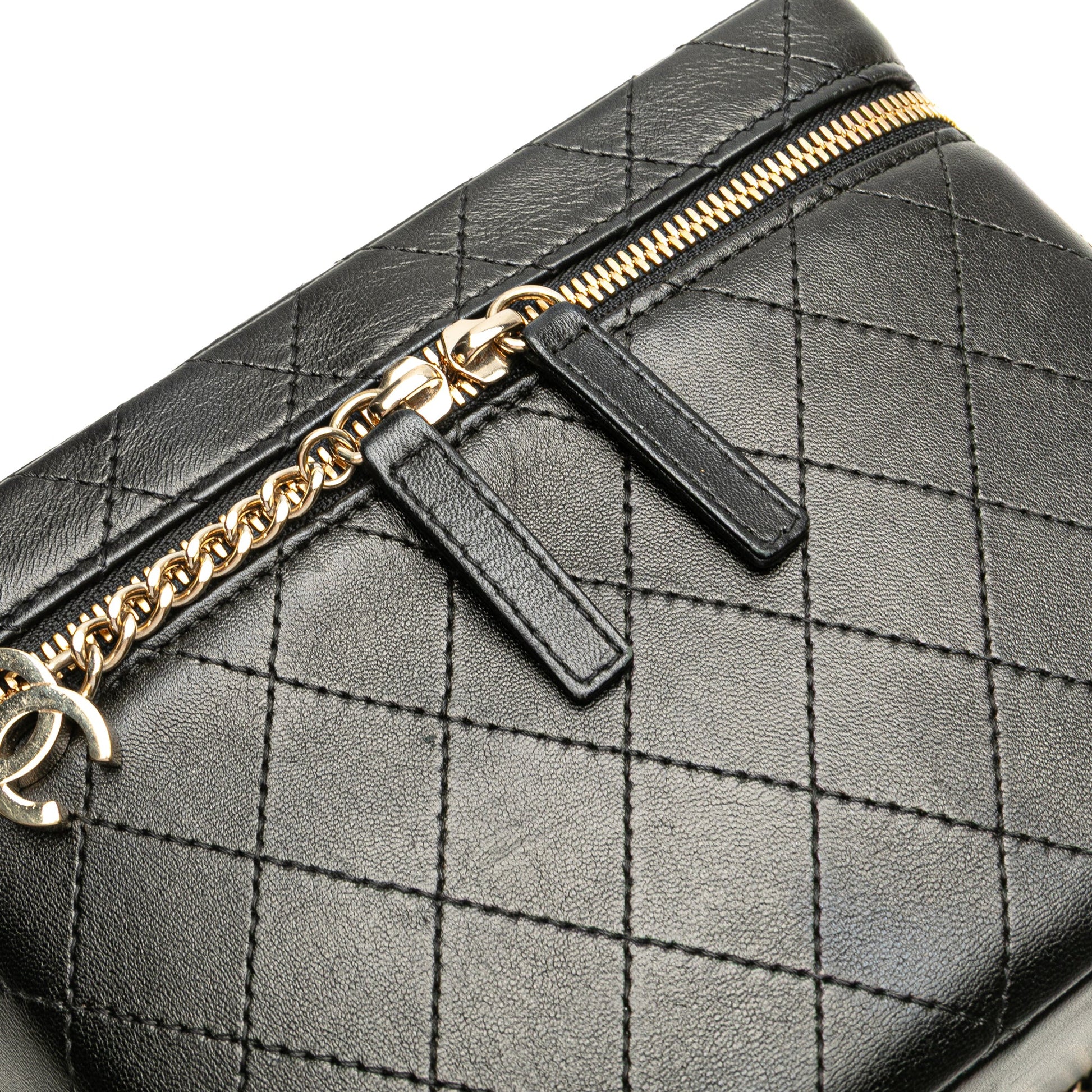Chanel Large Quilted Lambskin Knock On Wood Vanity Case