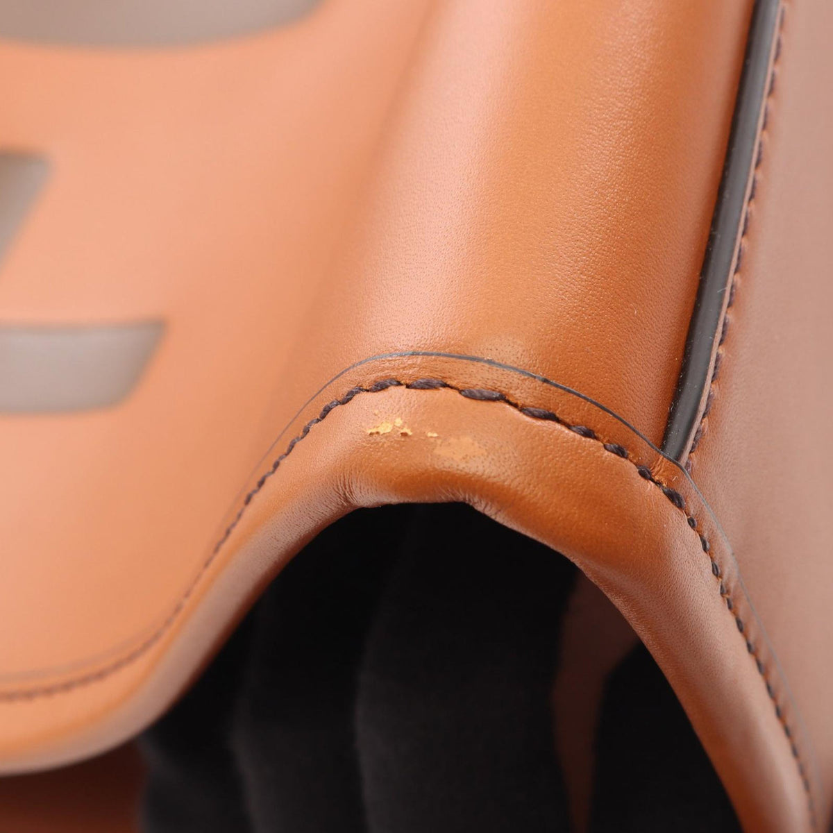Fendi Large Leather Sunshine Shopper Tote — Brown