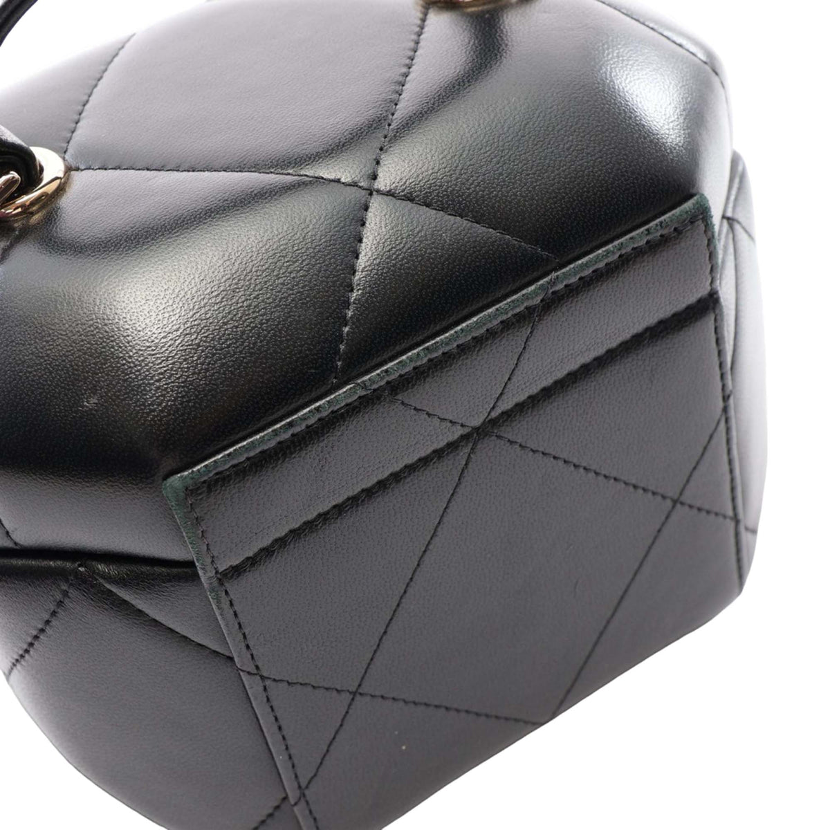 Chanel Quilted Lambskin Vendome Case — Black