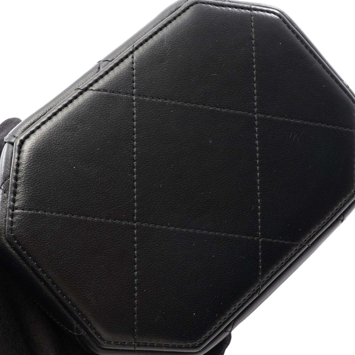 Chanel Quilted Lambskin Vendome Case — Black