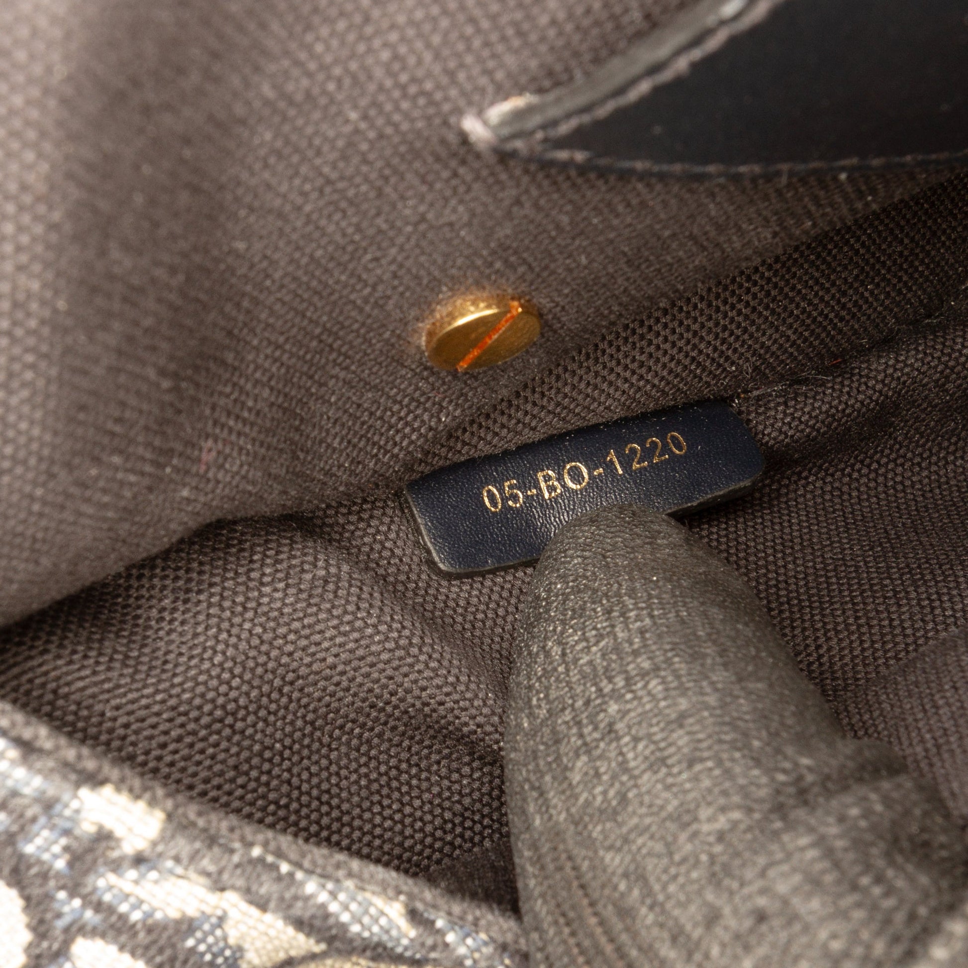 Medium Oblique Canvas Bobby Crossbody