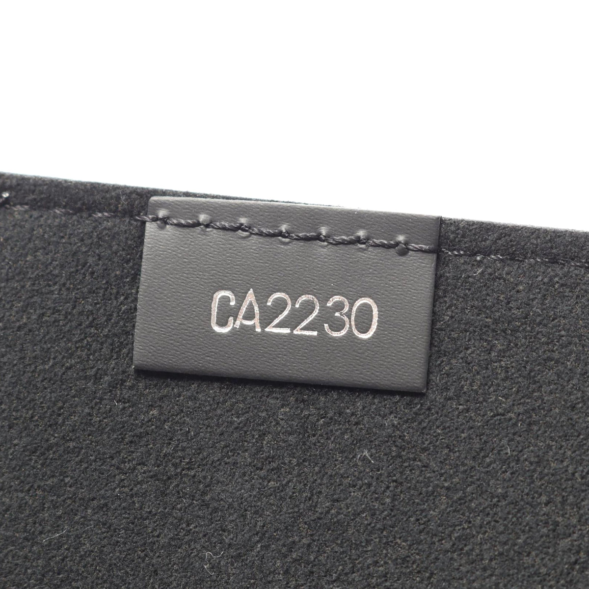 Louis Vuitton Epi Petit Sac Plat — Black