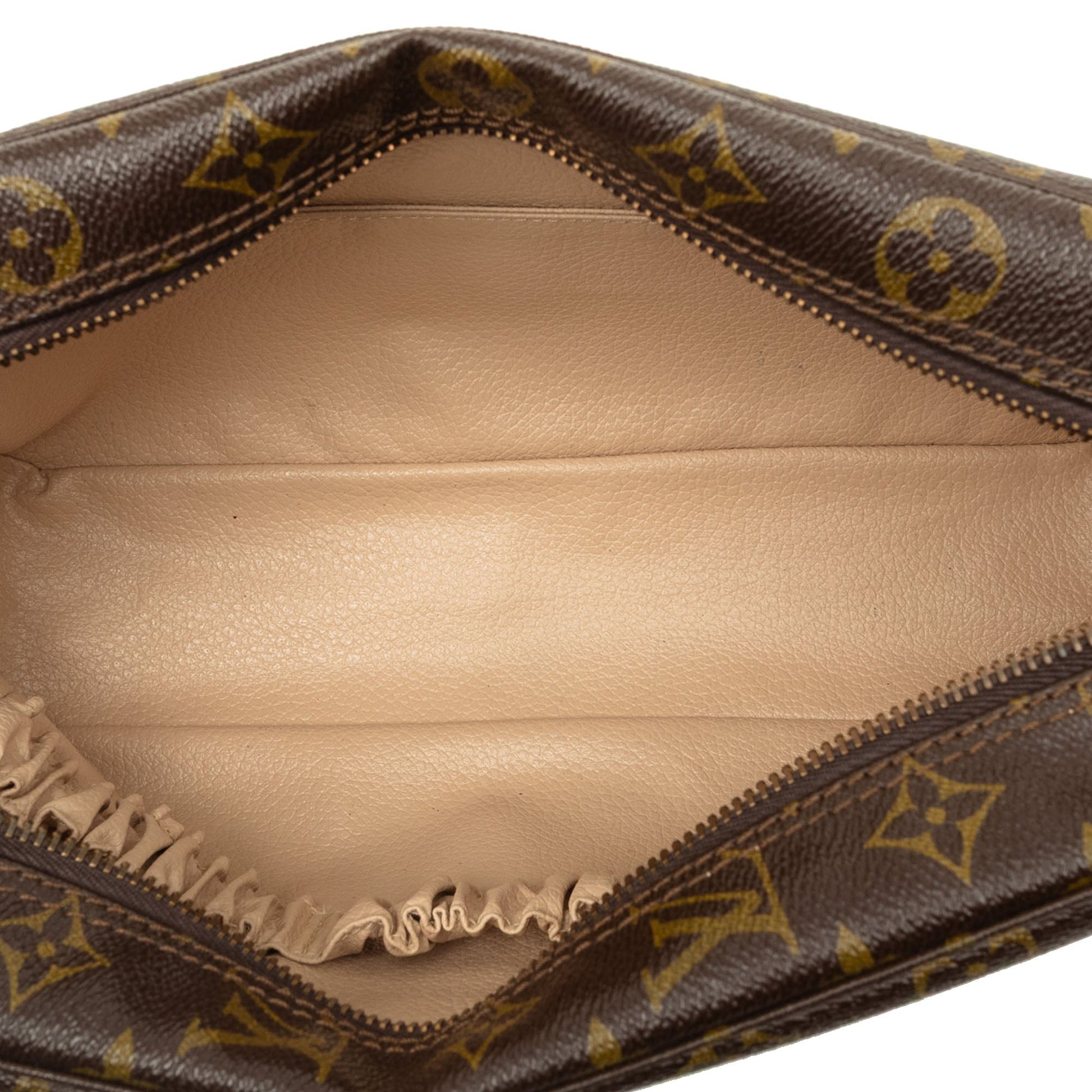 Louis Vuitton Monogram Trousse Toilette 28