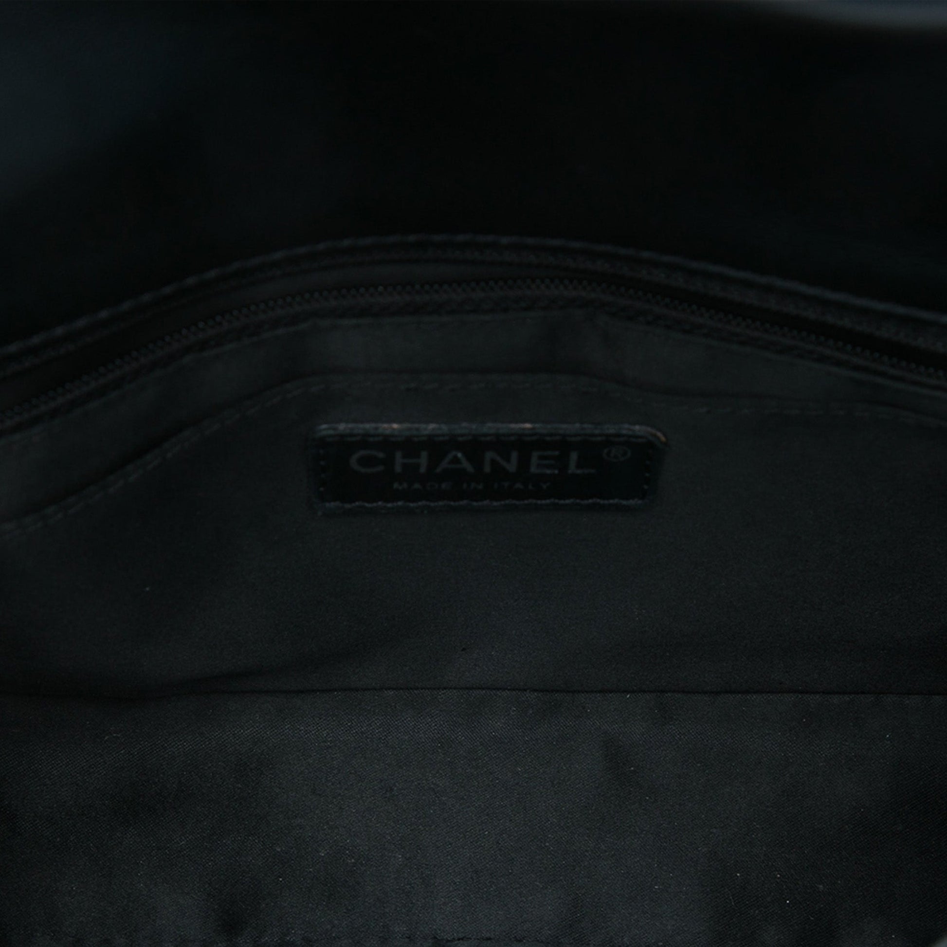 Chanel Medium Classic Lambskin Single Flap