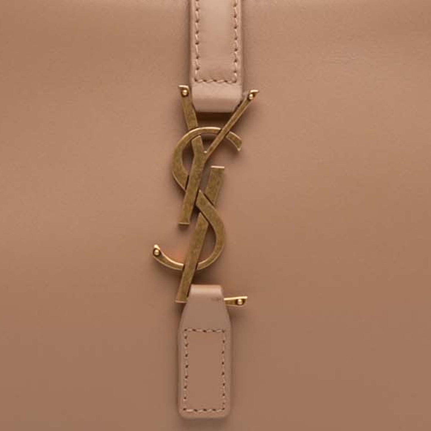 Saint Laurent Smooth Calfskin Le 5 a 7