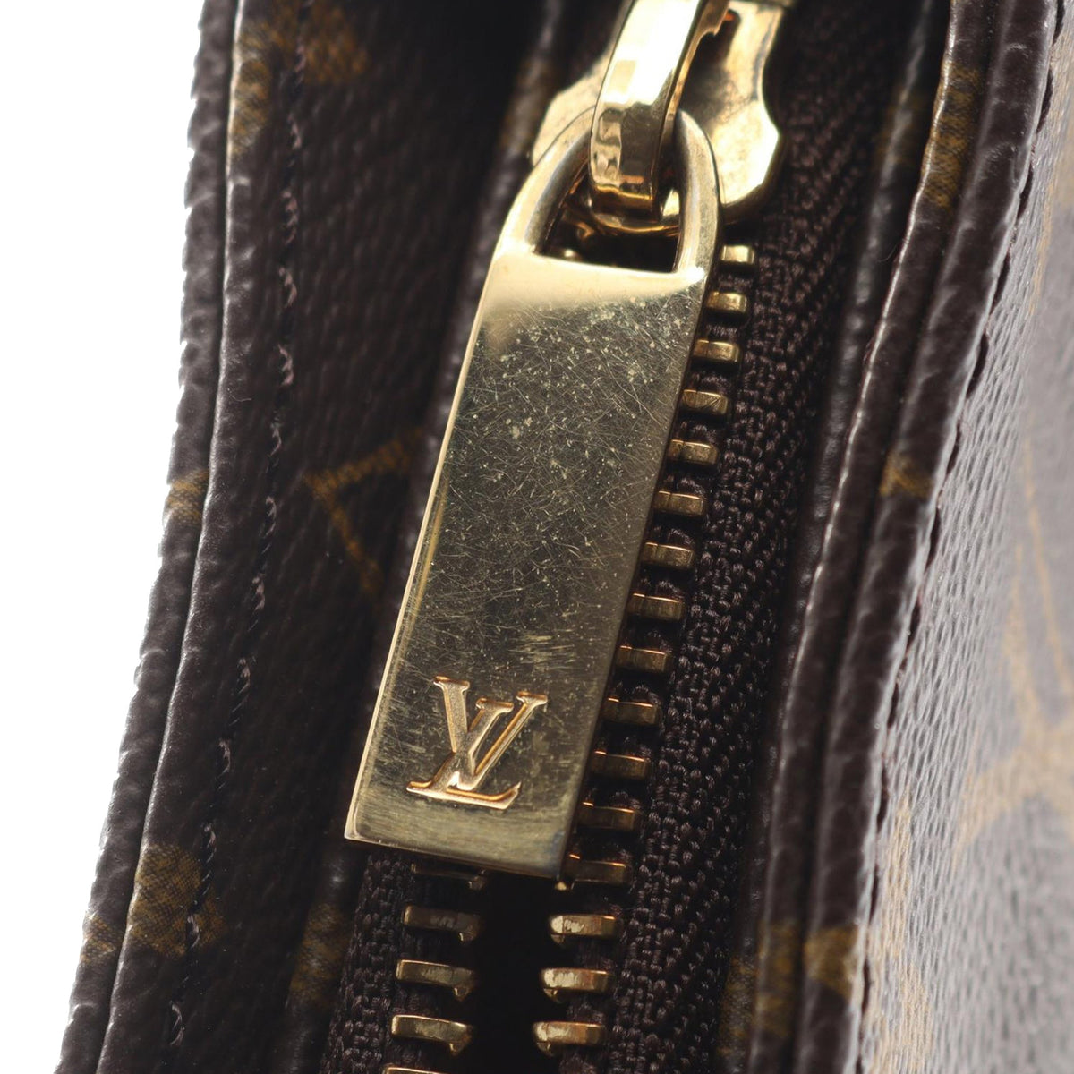 Louis Vuitton Monogram Looping MM
