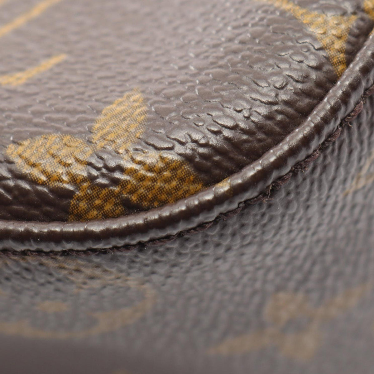 Louis Vuitton Monogram Looping MM